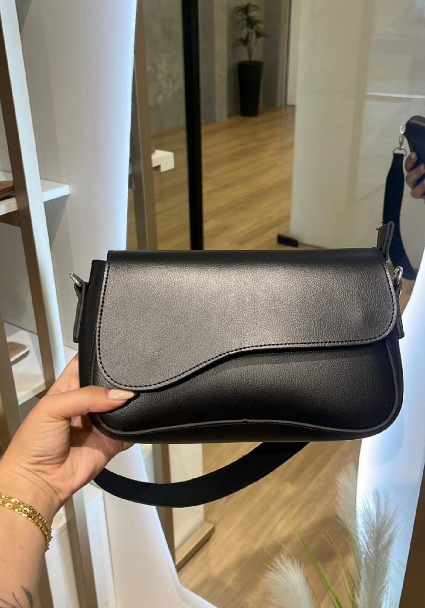Bolsa Bárbara Preta - PEGADA DA ONÇA 