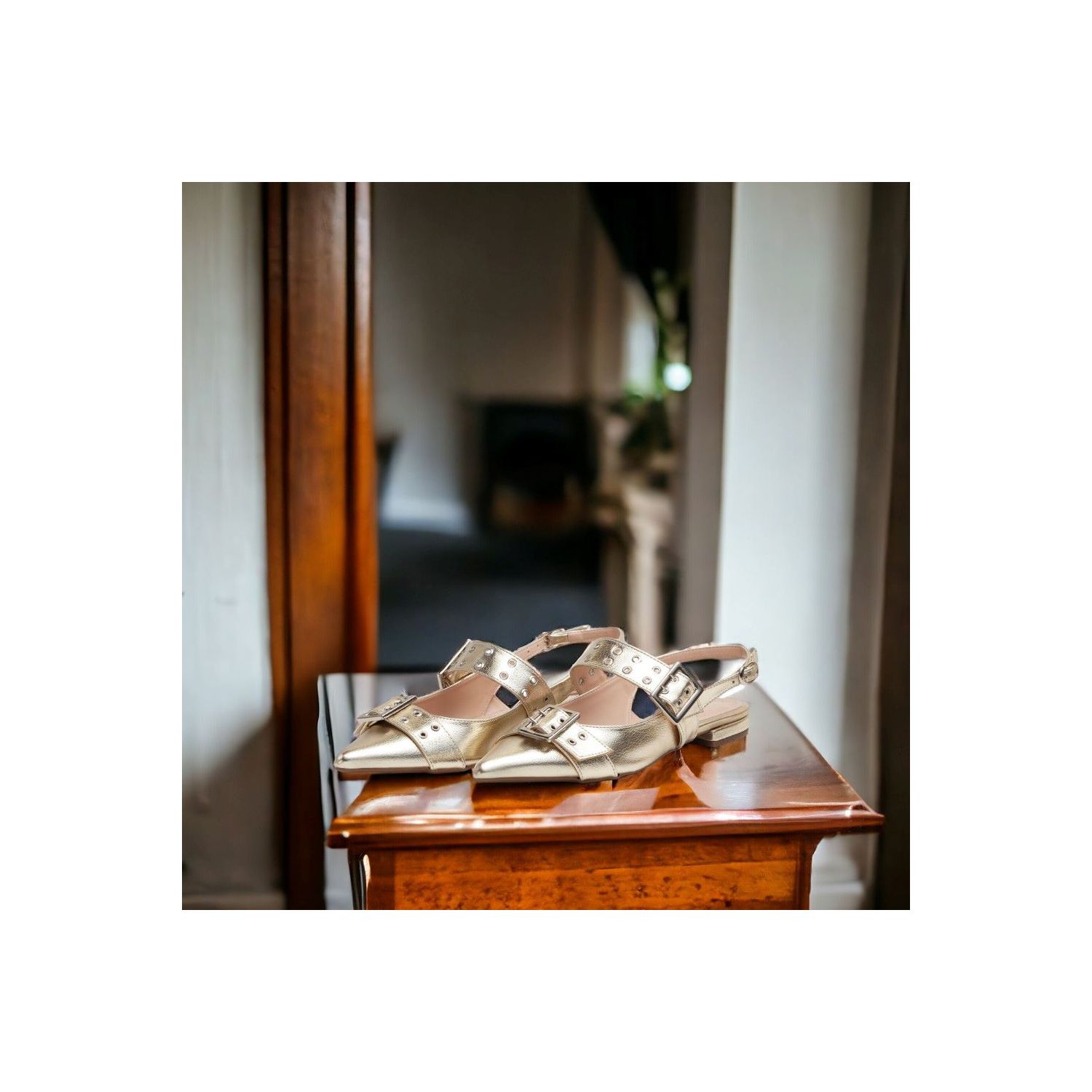 Sapatilha Bico Fino Slingback Damers Dourado