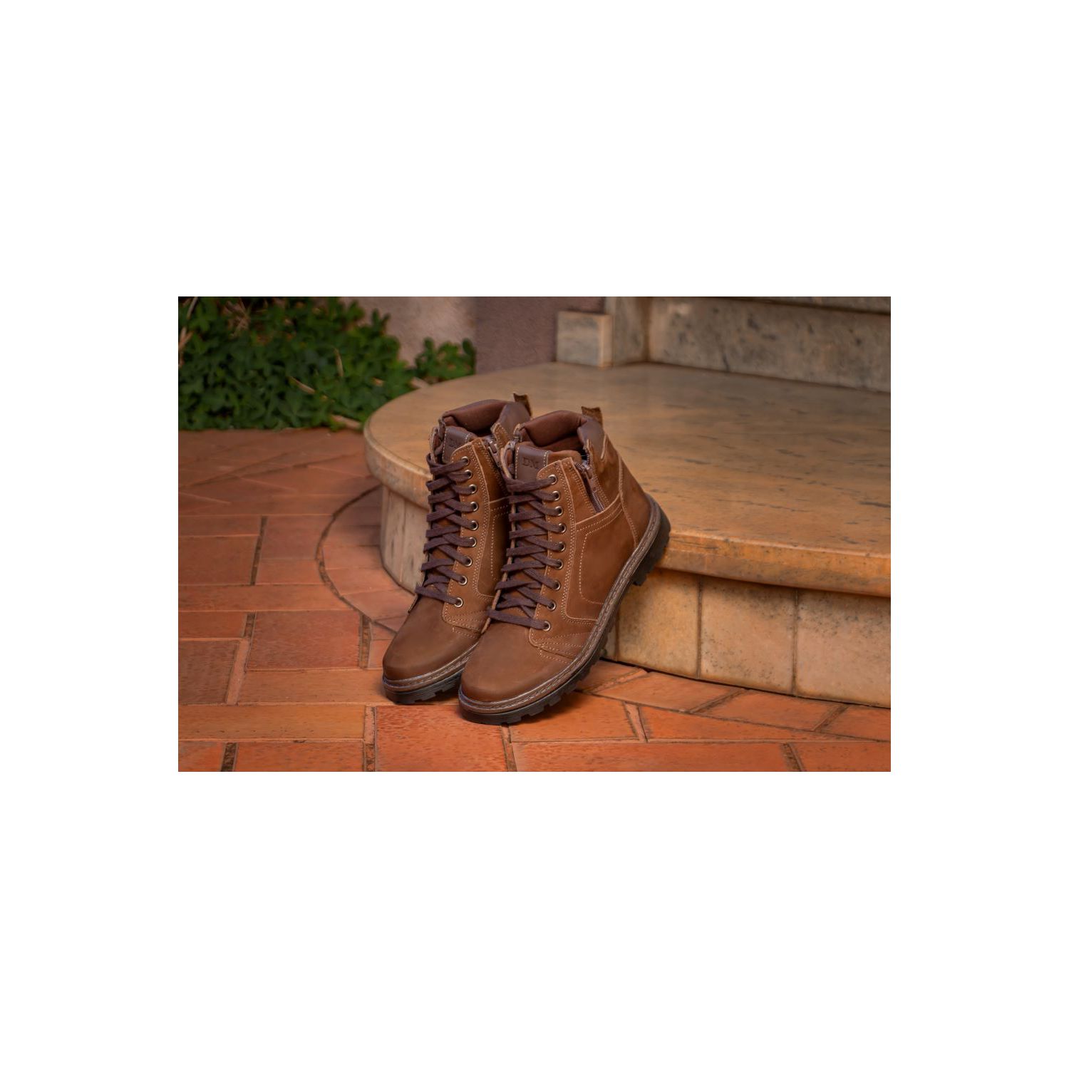 Bota Damers Masculino de Couro Legítimo Cano Curto