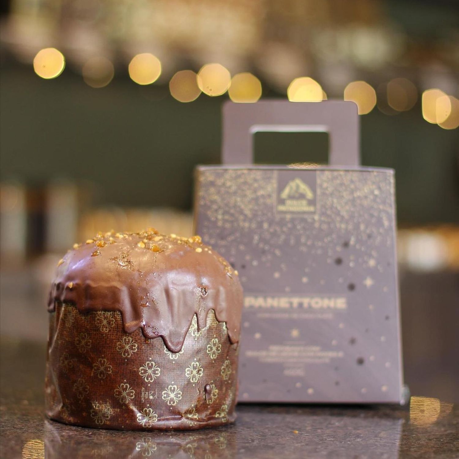 Panetone De Chocolate Recheado de Dulce de Leche e... - DULCE PATAGONIA