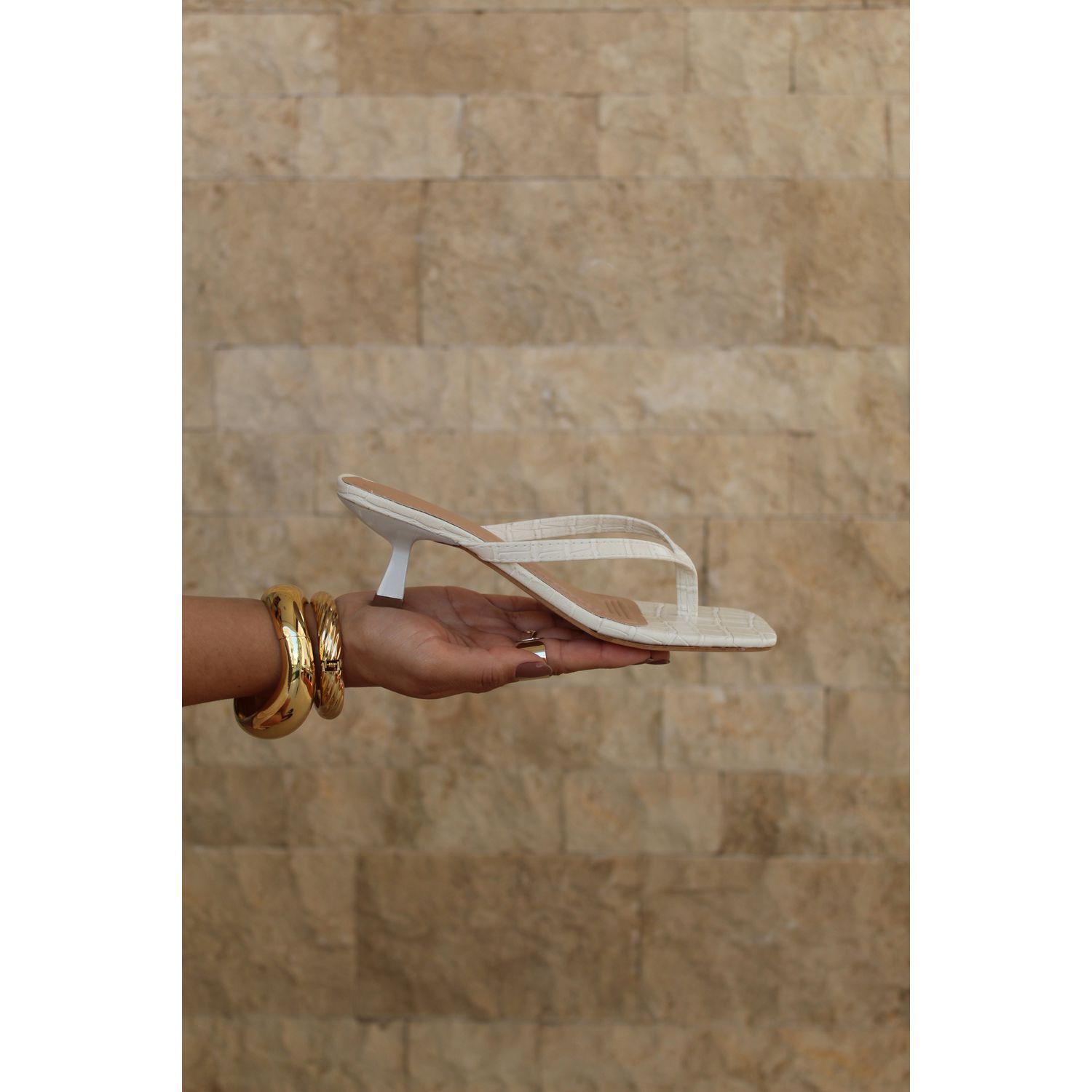 EVA - TAMANCO OFF WHITE CROCRO