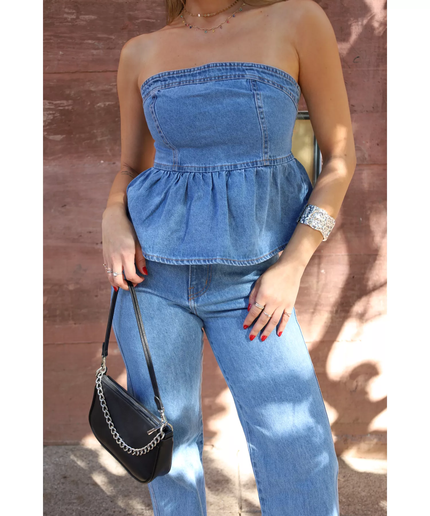 Top Peplum Mariane jeans sem alças - lavagem media | AMARI BRAND
