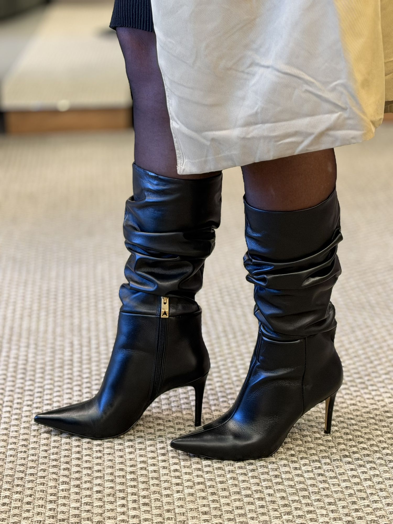 Bota Slouchy Cano Longo Salto Fino Couro Preto 0403