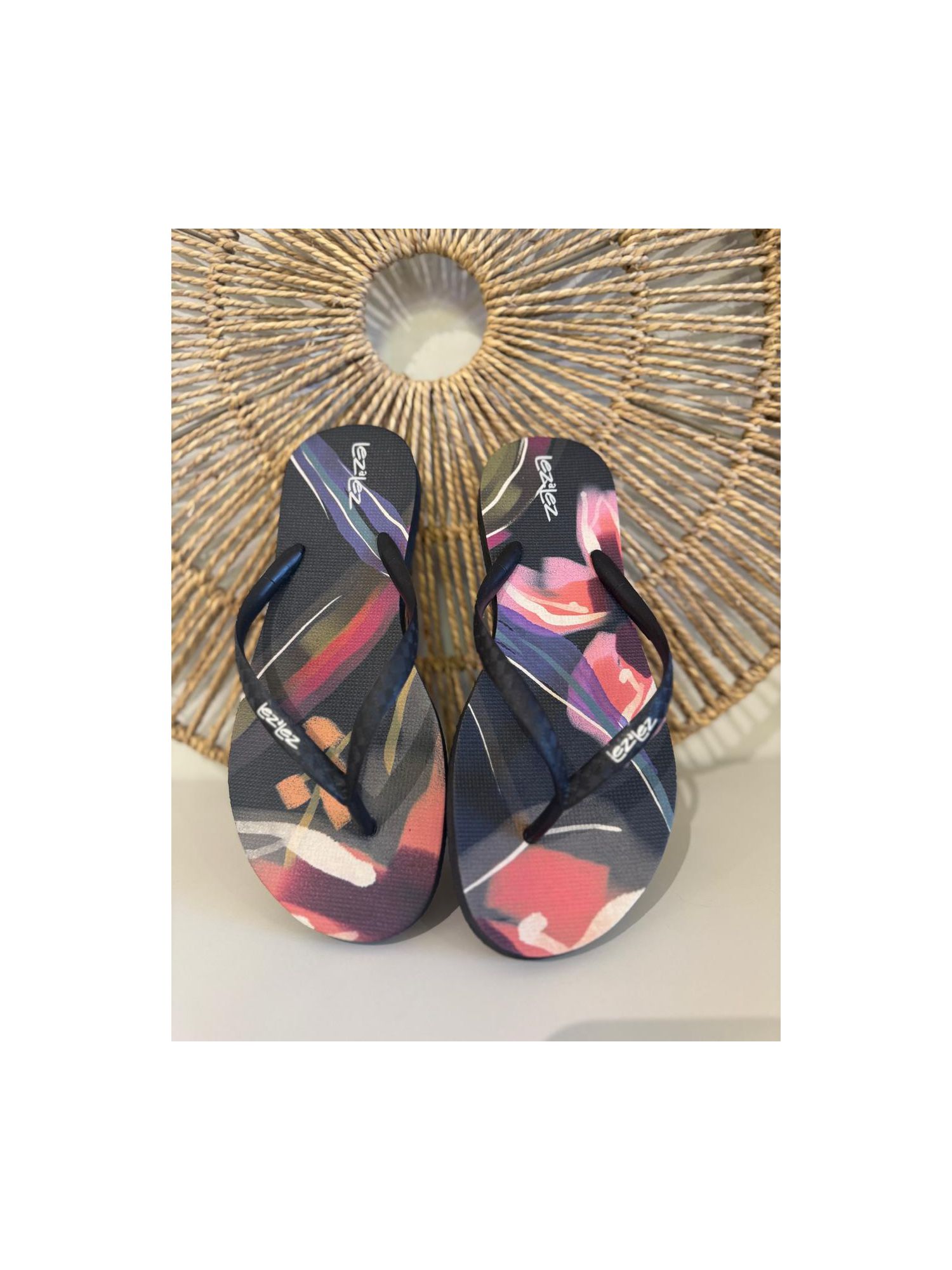 Chinelo Lez a Lez Com Tiras Finas E Estampa 2811