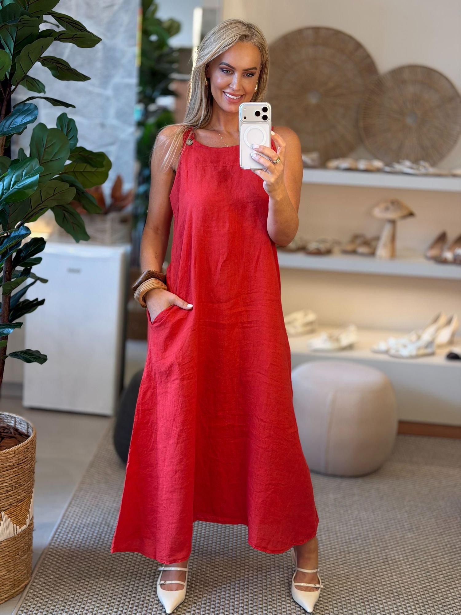Vestido Longo Em Linho 100% Italiano Com Bolsos Helena Vermelho