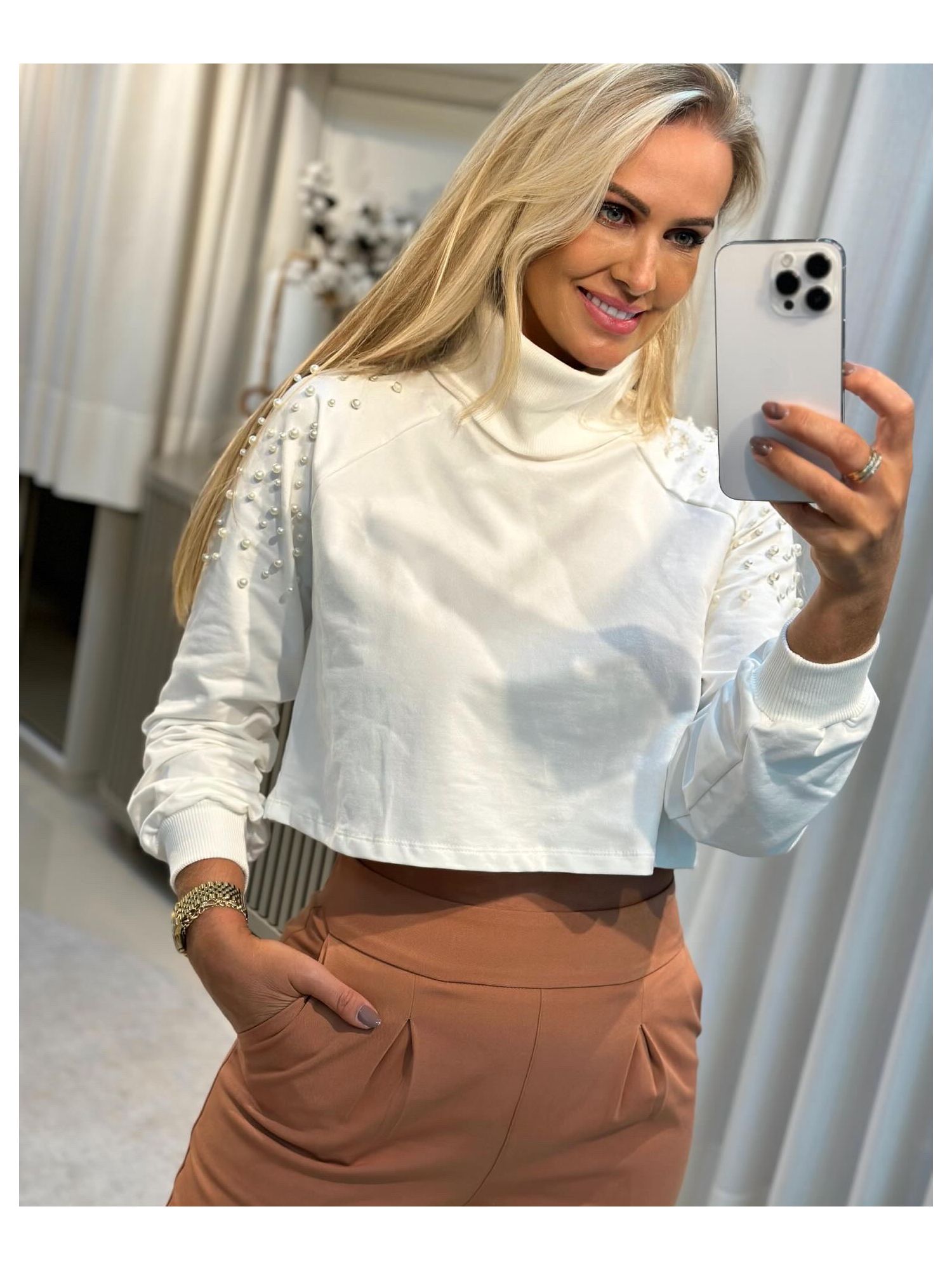 Blusão Gola Alta Em Molecotton Com Pérolas Branco