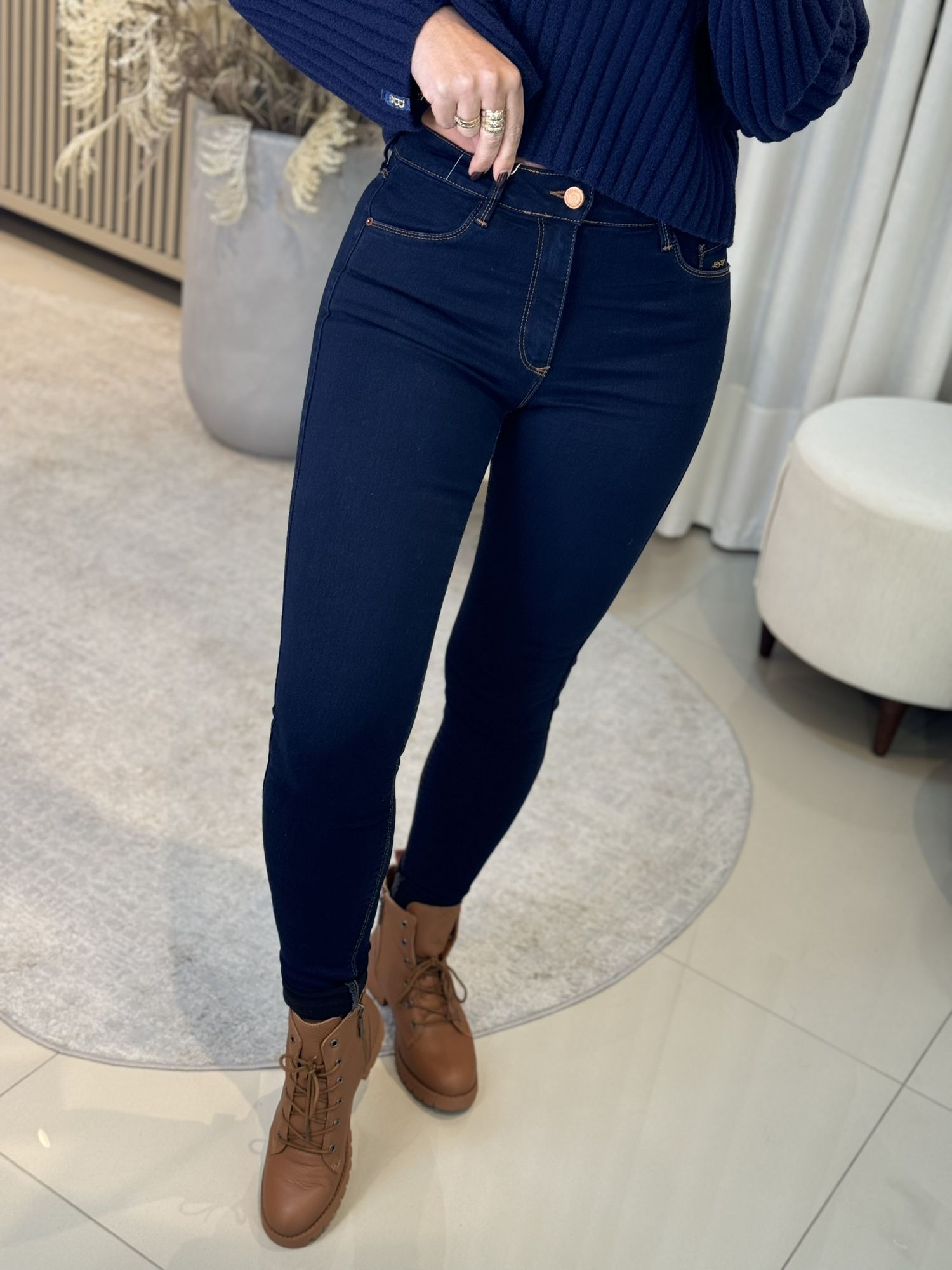 Calça Jeans Skinny Cintura Alta Escura