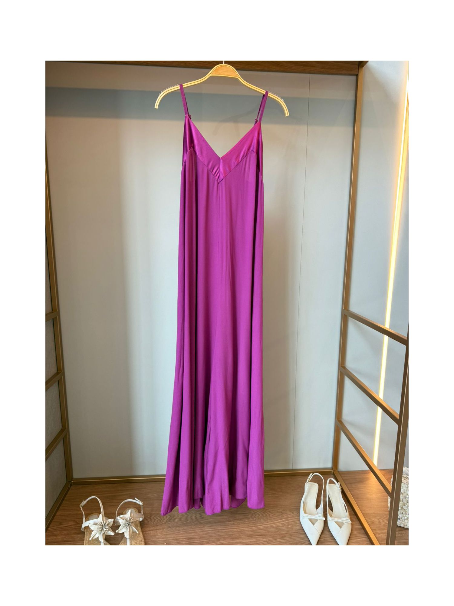 Macacão MS Com Detalhe Em Cetim No Decote V Fucsia 1411 