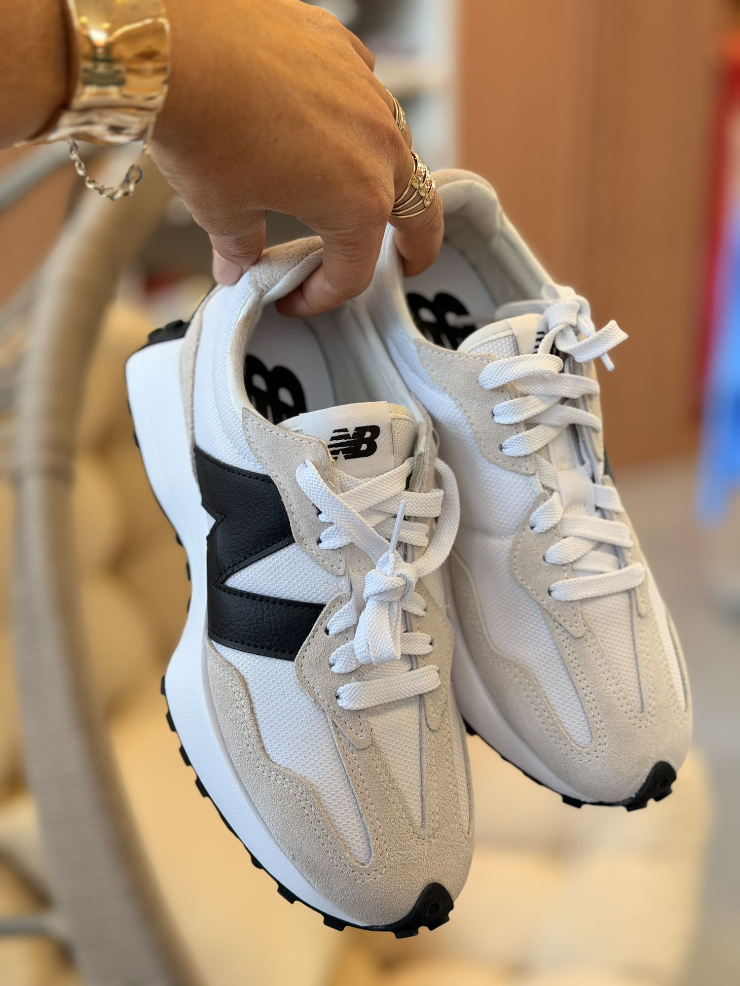 Tênis New Balance 327v1 Off E Preto 