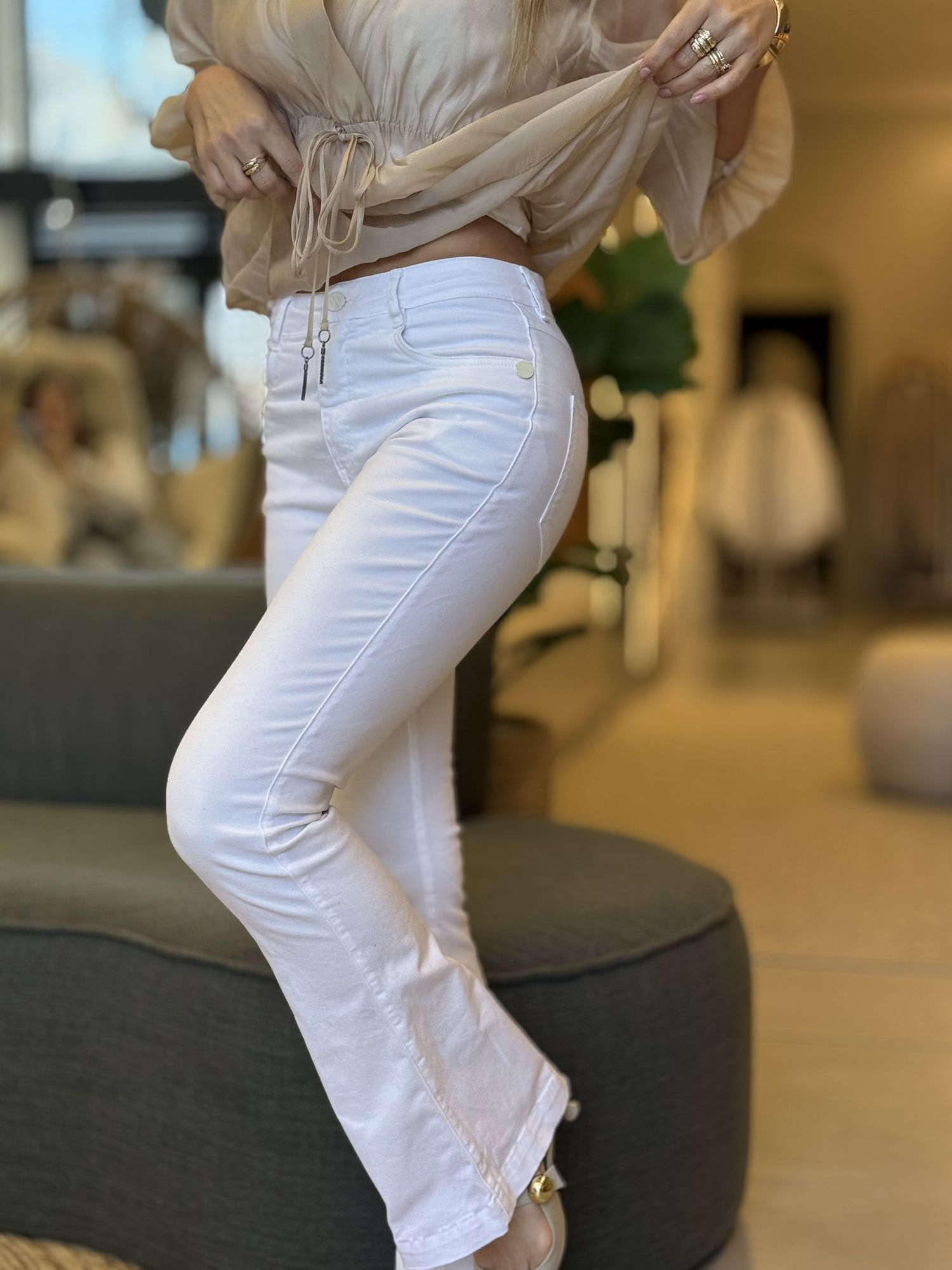 Calça Morena Rosa Boot Cut Alta Off White 1510