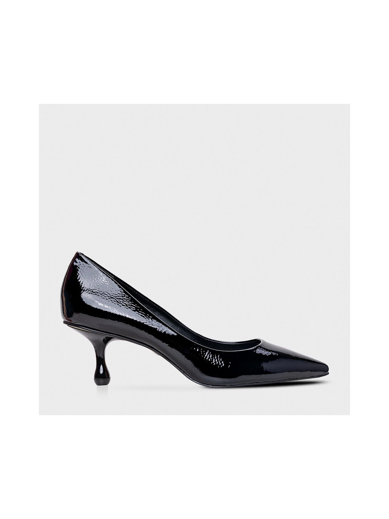 Scarpin Salto Fino Drop Baixo Couro Verniz Preto Carrano 