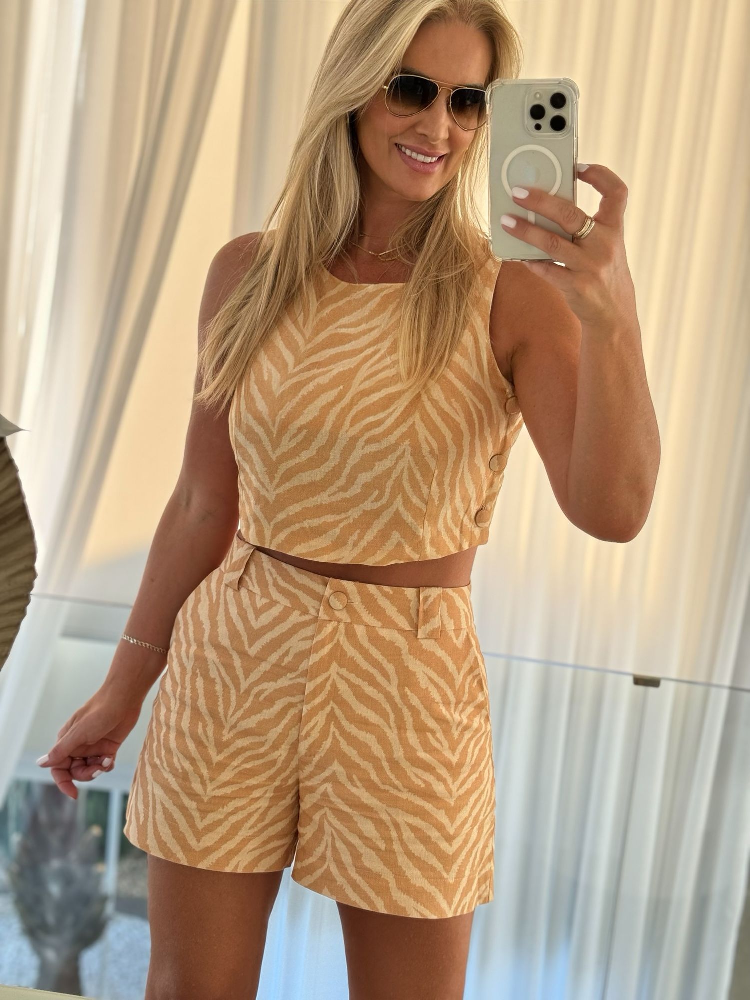 Regata Cropped em Linho Estampada