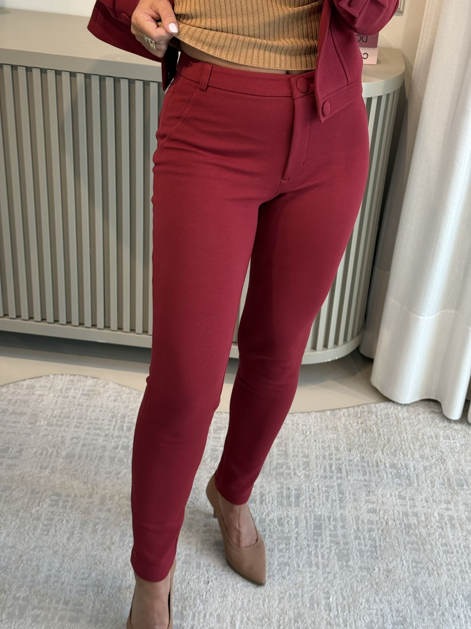 Calça Vanews Skinny Em Ponto Roma Vermelho