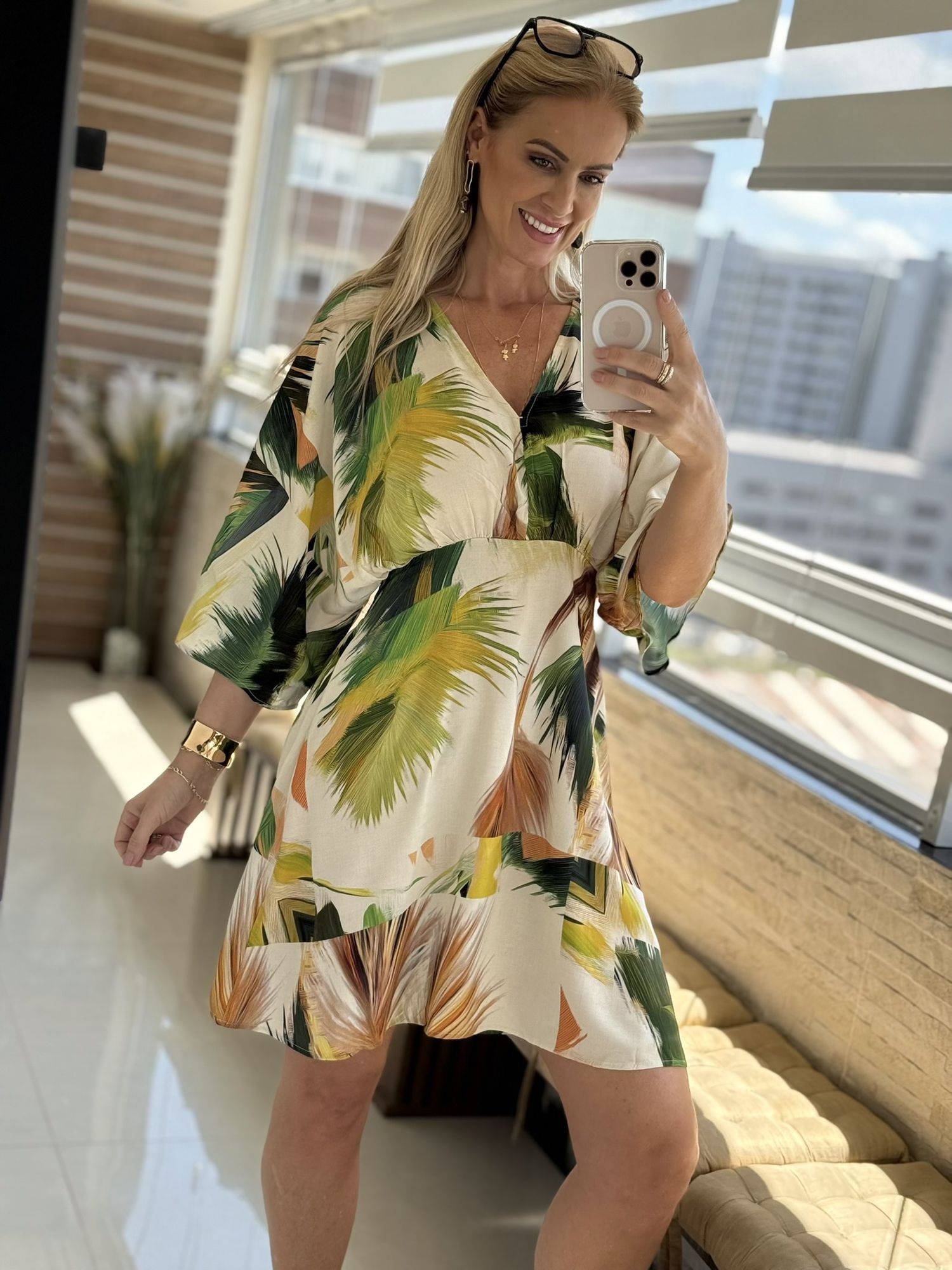 Vestido Lez a Lez Estampado Curto Em Decote V Verde 1310