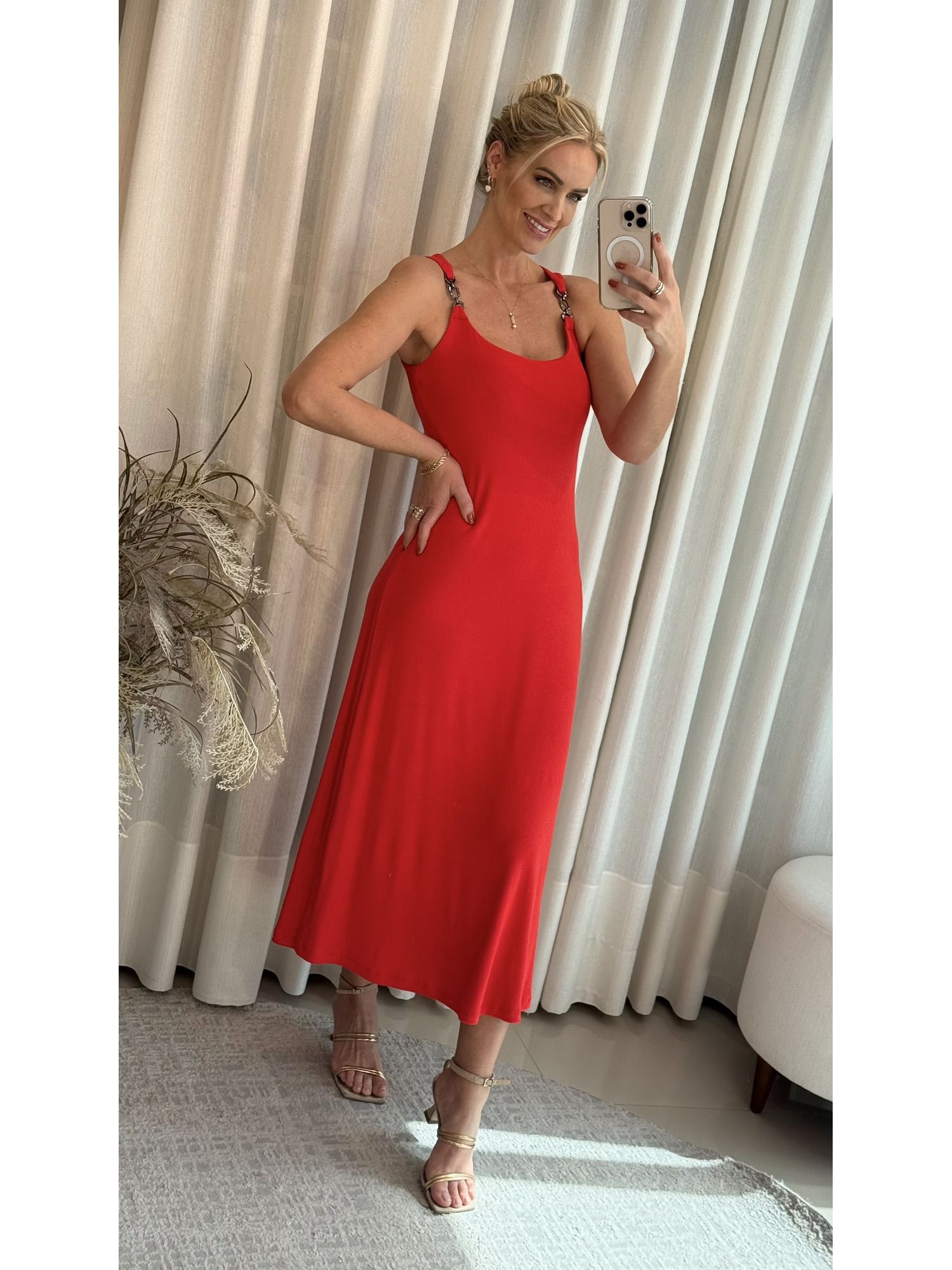 Vestido Lez a Lez Midi Canelado Com Enfeites Metalizados Vermelho 3008