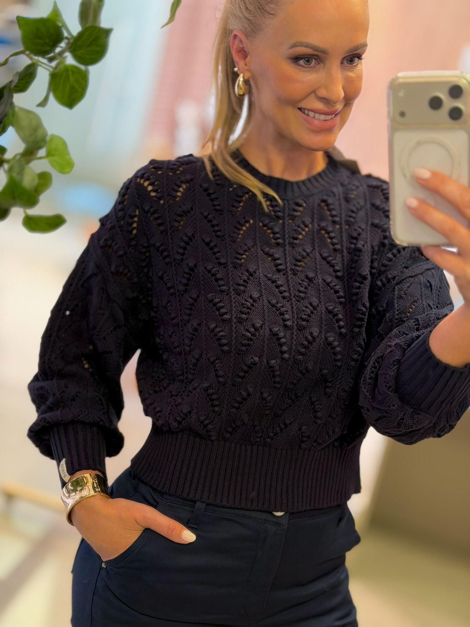 Blusa Biamar Em Algodão Com Ponto Vazado Azul Marinho 1301