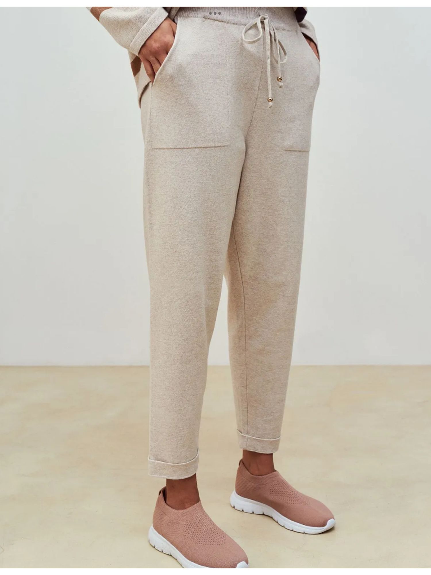 Calça De Tricô Com Barra Italiana Bege Mescla 
