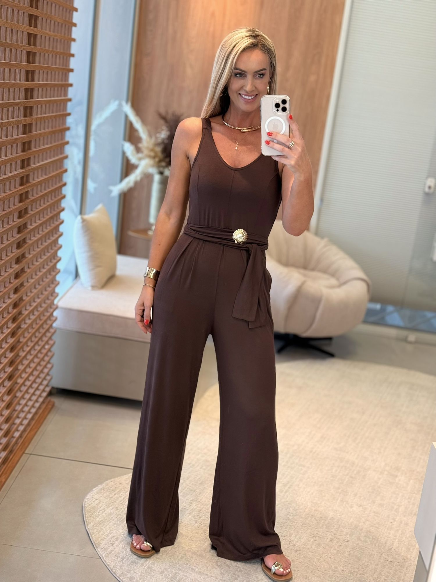 Macacão Icônica Liso Marrom 1711 