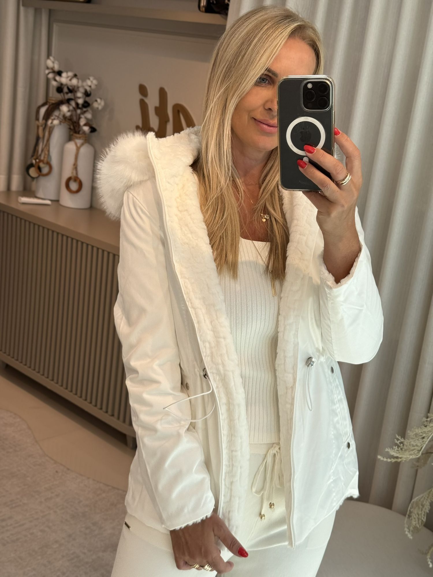 Parka Feminina Alpelo Reversível Off White 