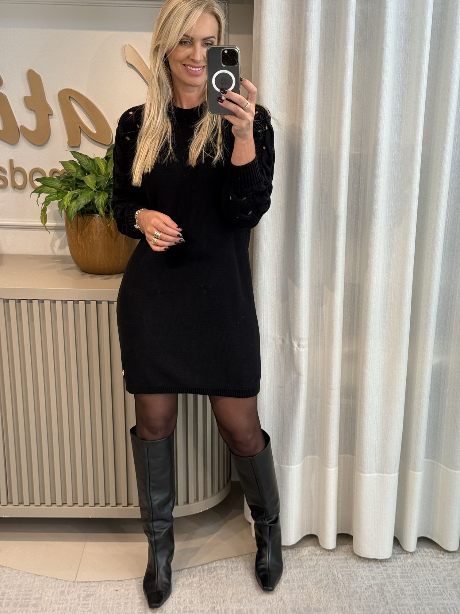 Vestido Abenção Com Manga Trançada Preto 