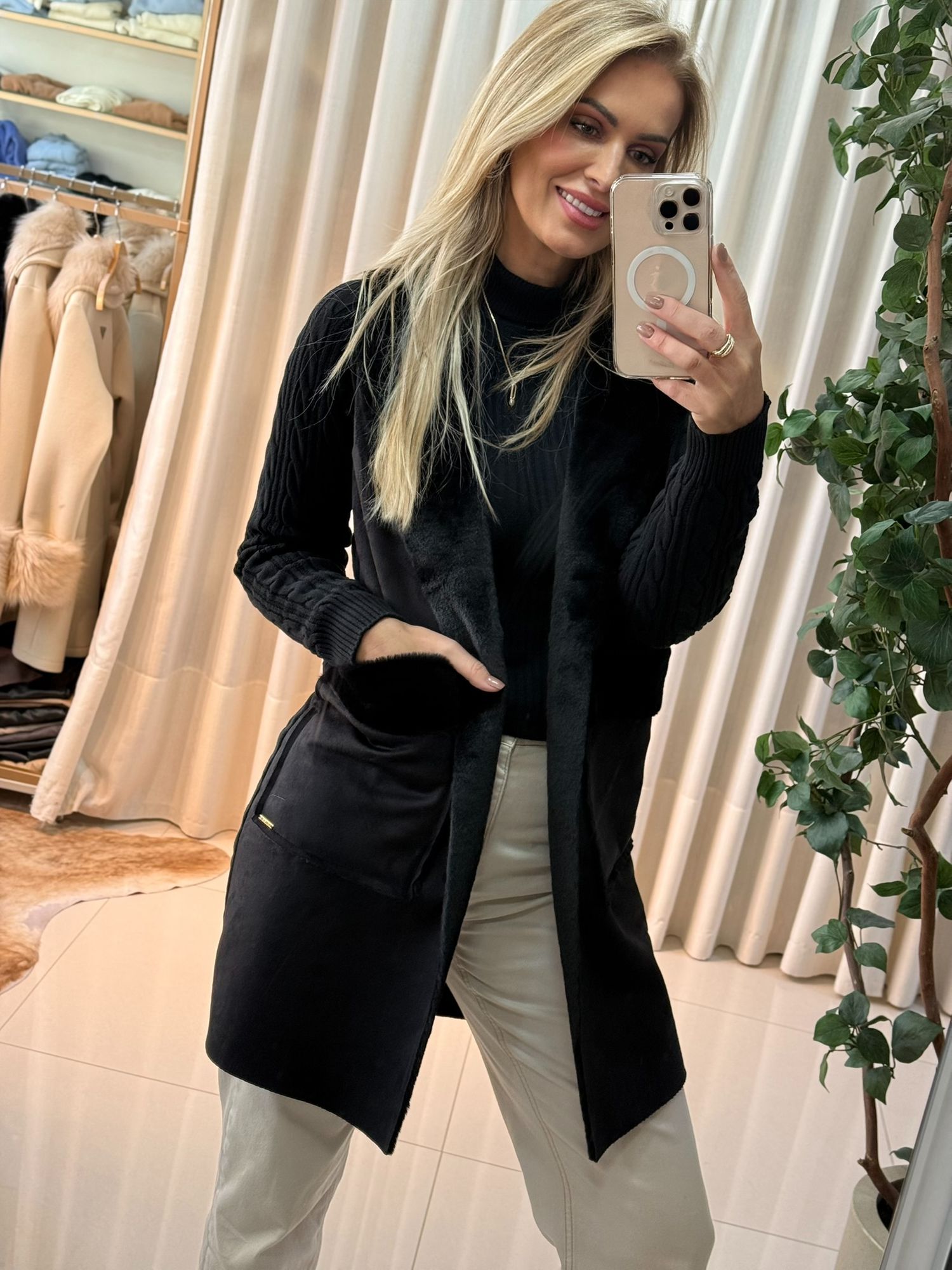 Casaco Ambicione Em Suede e Tricô Preto 0207