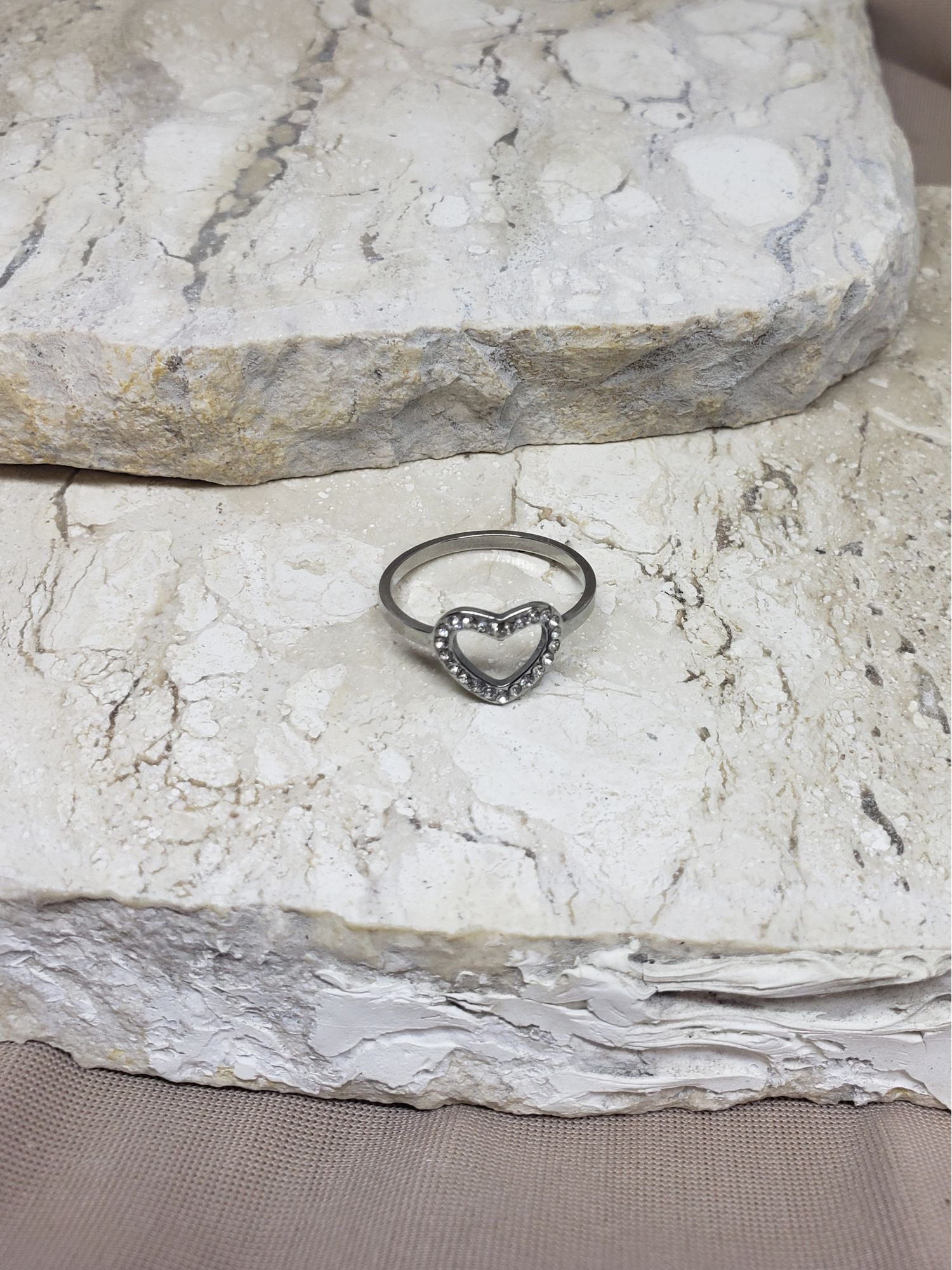 Anel Coração Brilhante Prata - MISS MODA BIJU