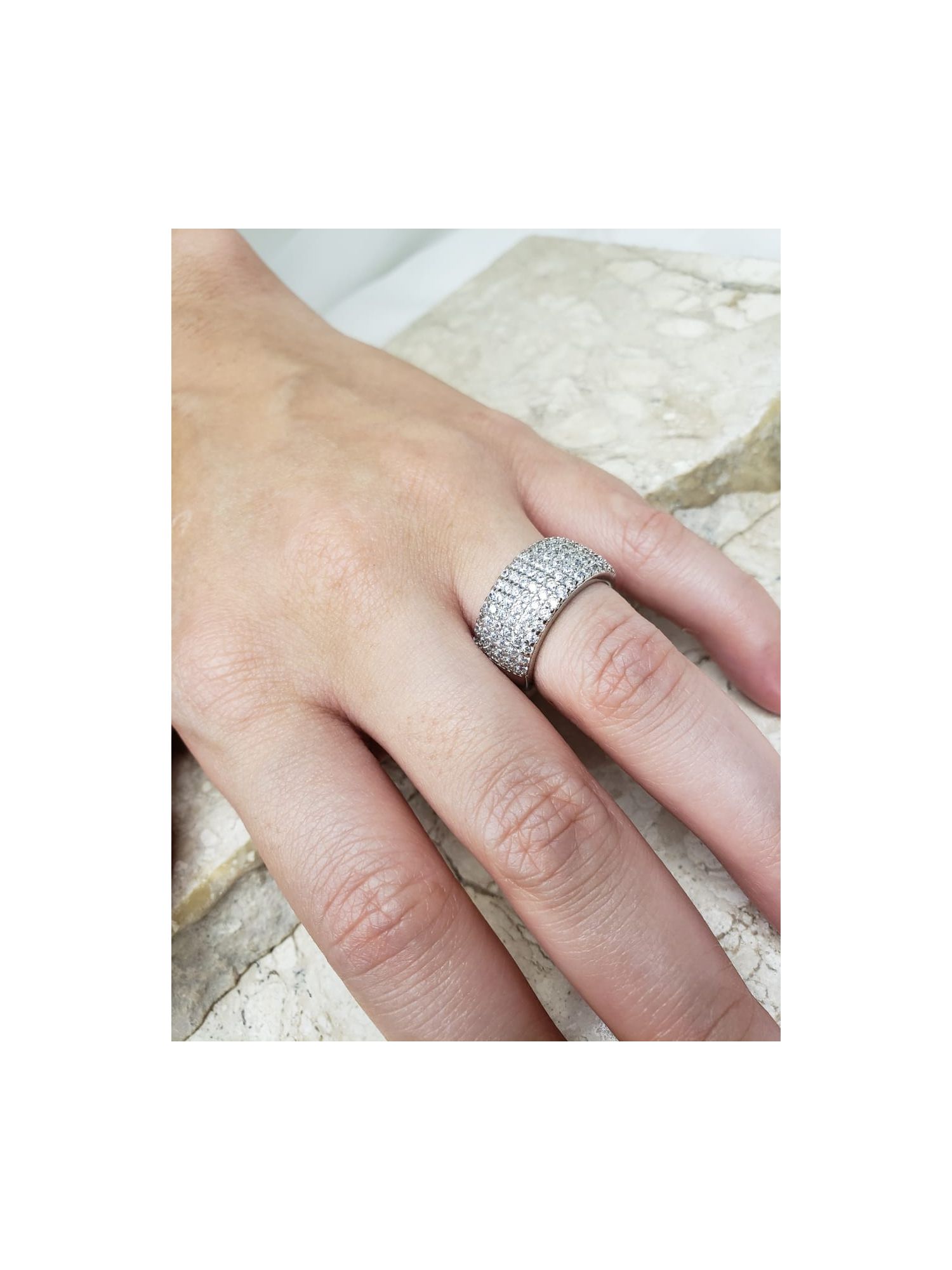 Anel retangular cravejado prata - MISS MODA BIJU