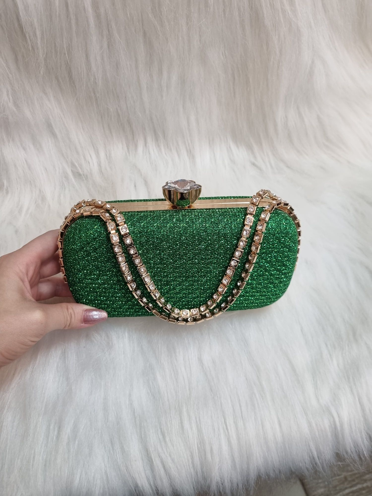 Clutch verde brilhante alça de pedras - MISS MODA BIJU