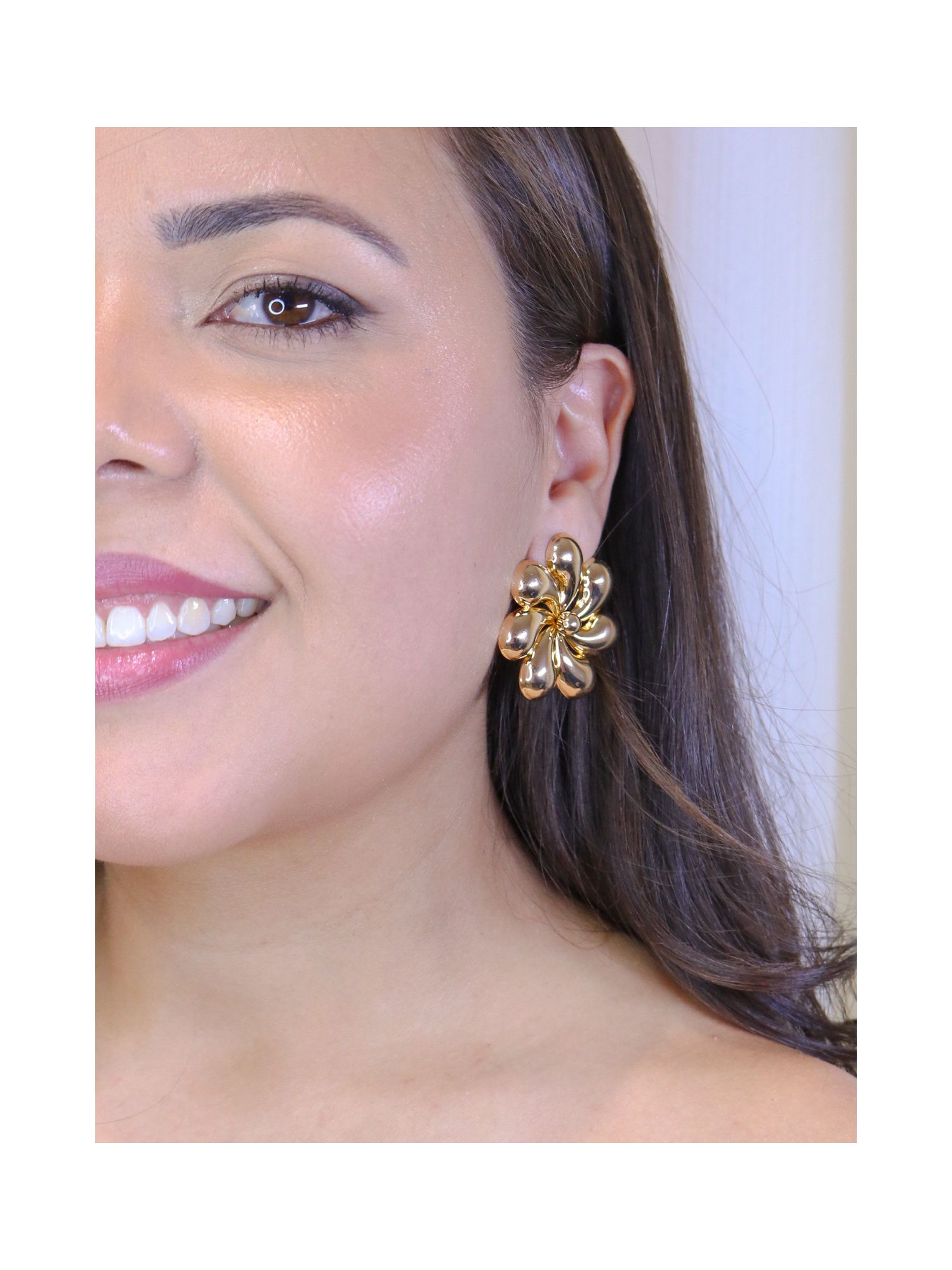 Brinco flor cata-vento - MISS MODA BIJU