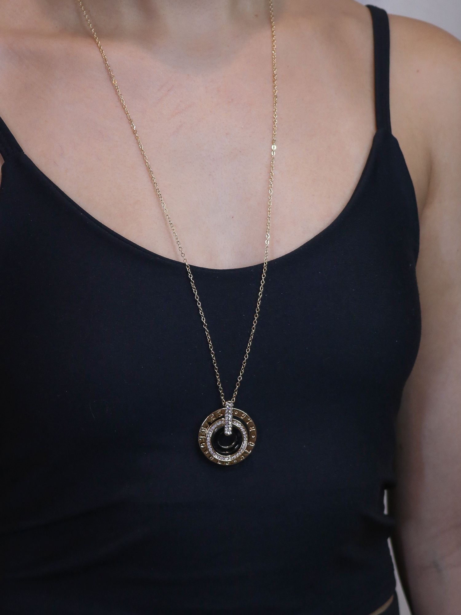 Colar longo medalha strass - MISS MODA BIJU