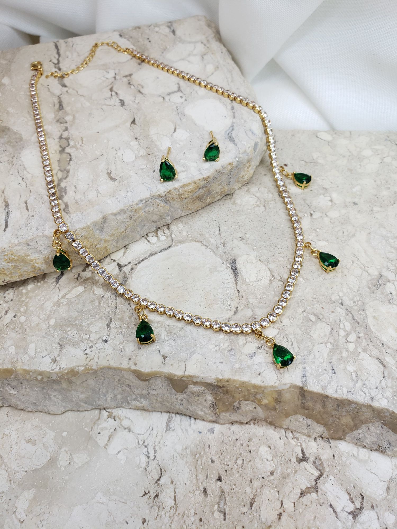 Conjunto riviera gotas - MISS MODA BIJU