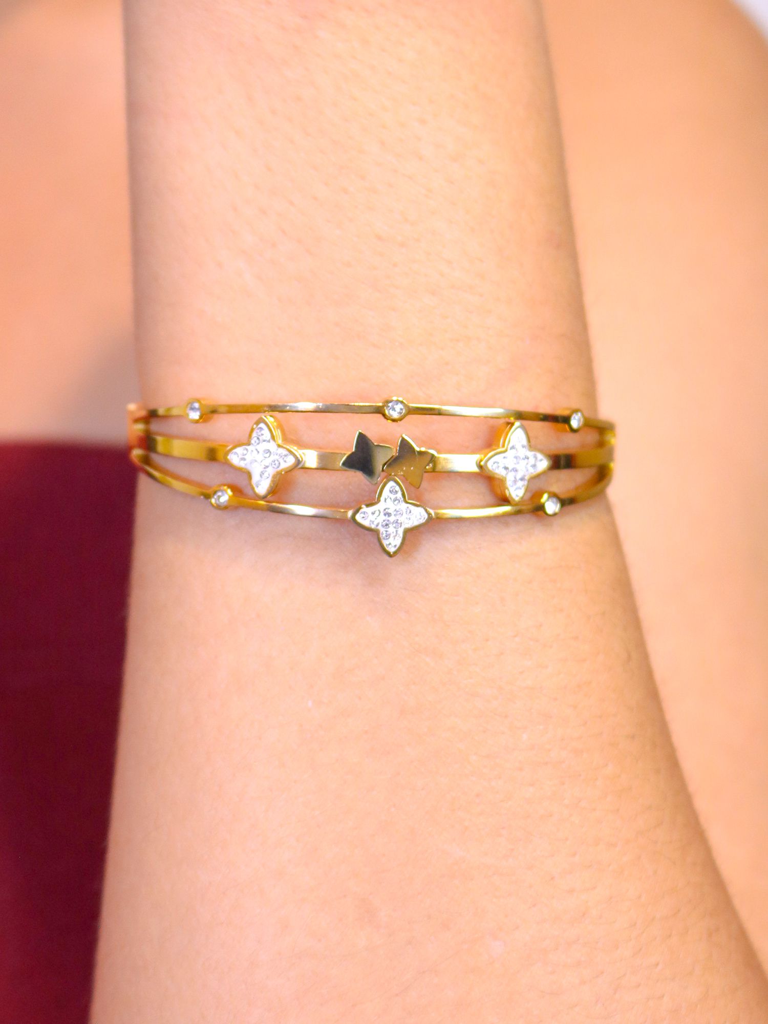 Bracelete estrelas cravejado em aço inox - MISS MODA BIJU