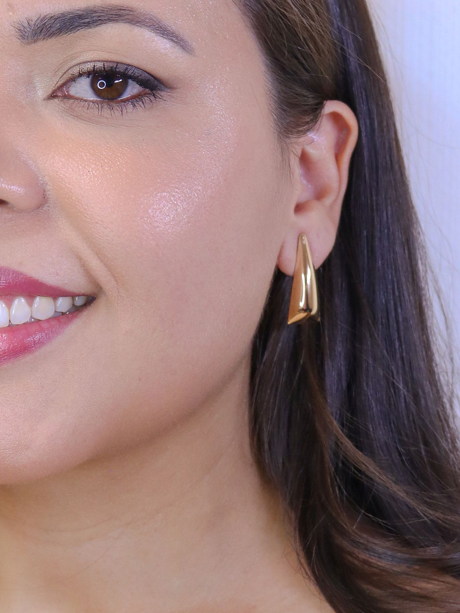 Brinco triângulo longo - MISS MODA BIJU