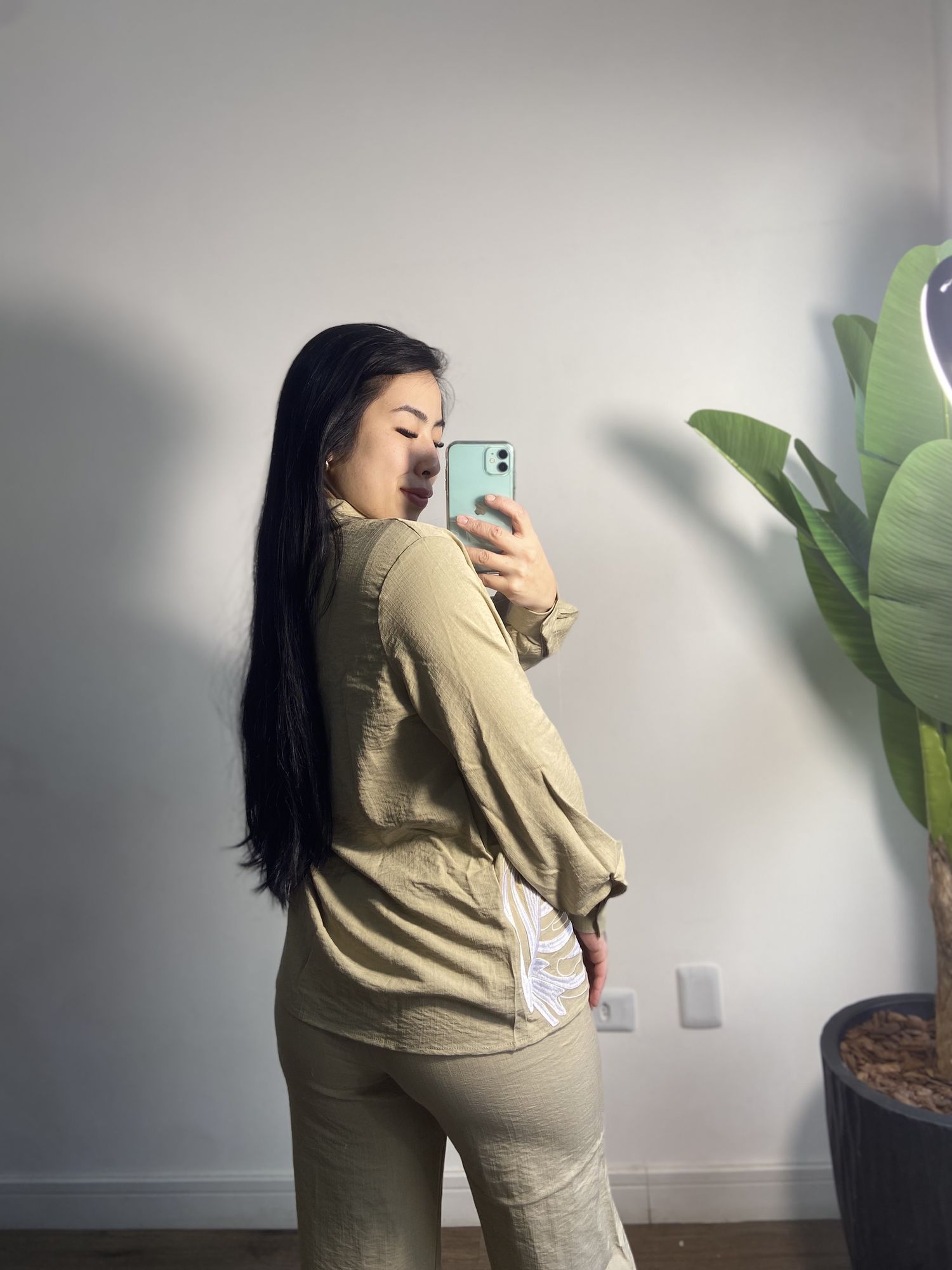Calça Bordada Jessica 3346- Bege
