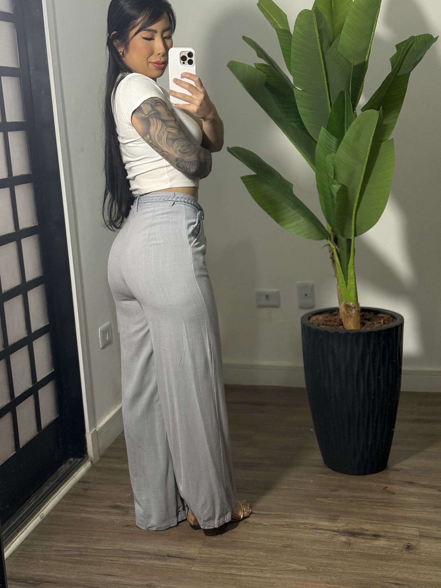 Calça linho com cinto trançado 7036 - cinza 