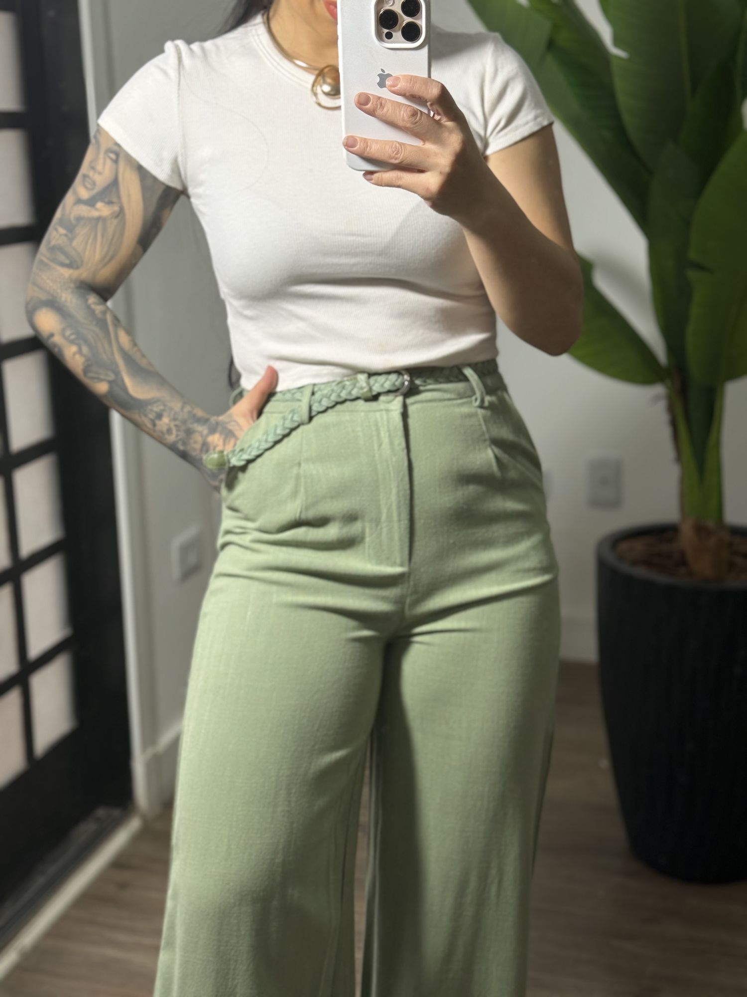 Calça com cinto trançado 7036 - verde