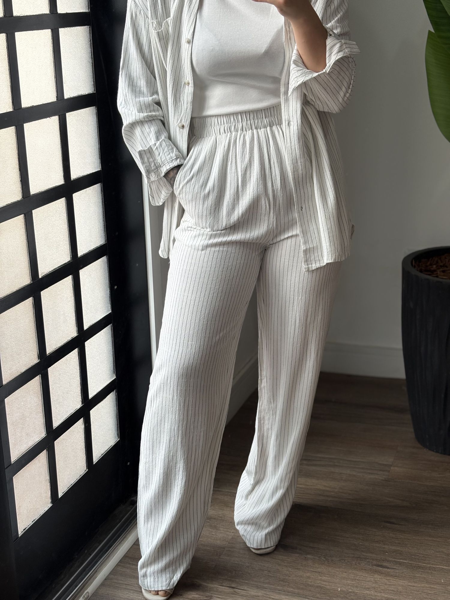 Calça Pantalona Linho Judit 3594 - Branco 