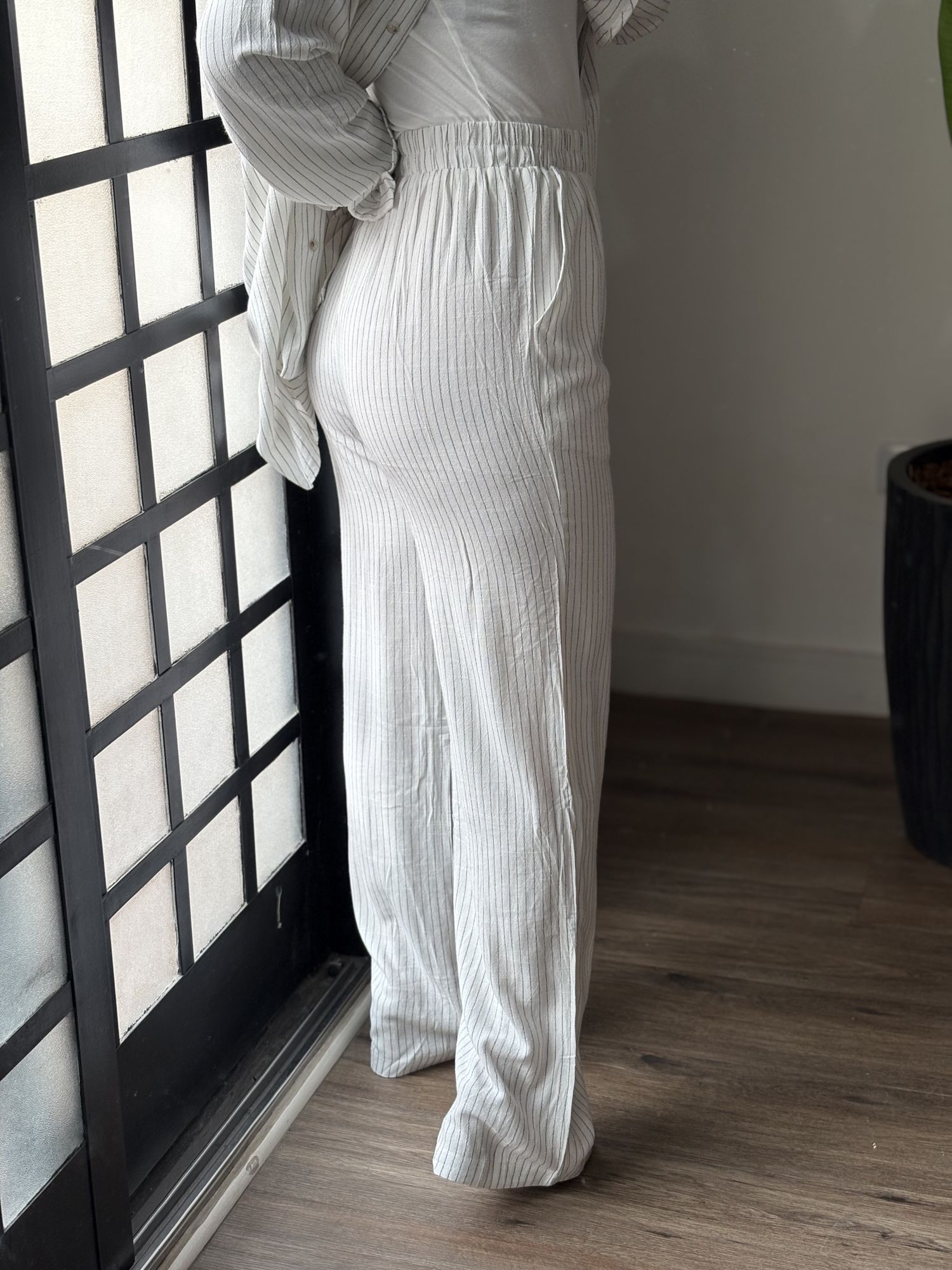 Calça Pantalona Linho Judit 3594 - Branco 