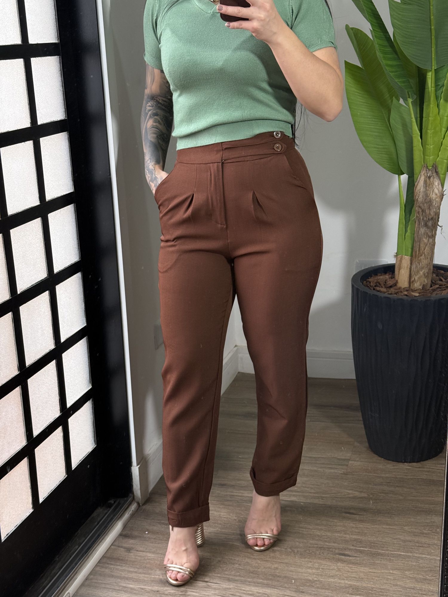 Calça Alfaiataria Cloe 1661 - Marrom Escuro 