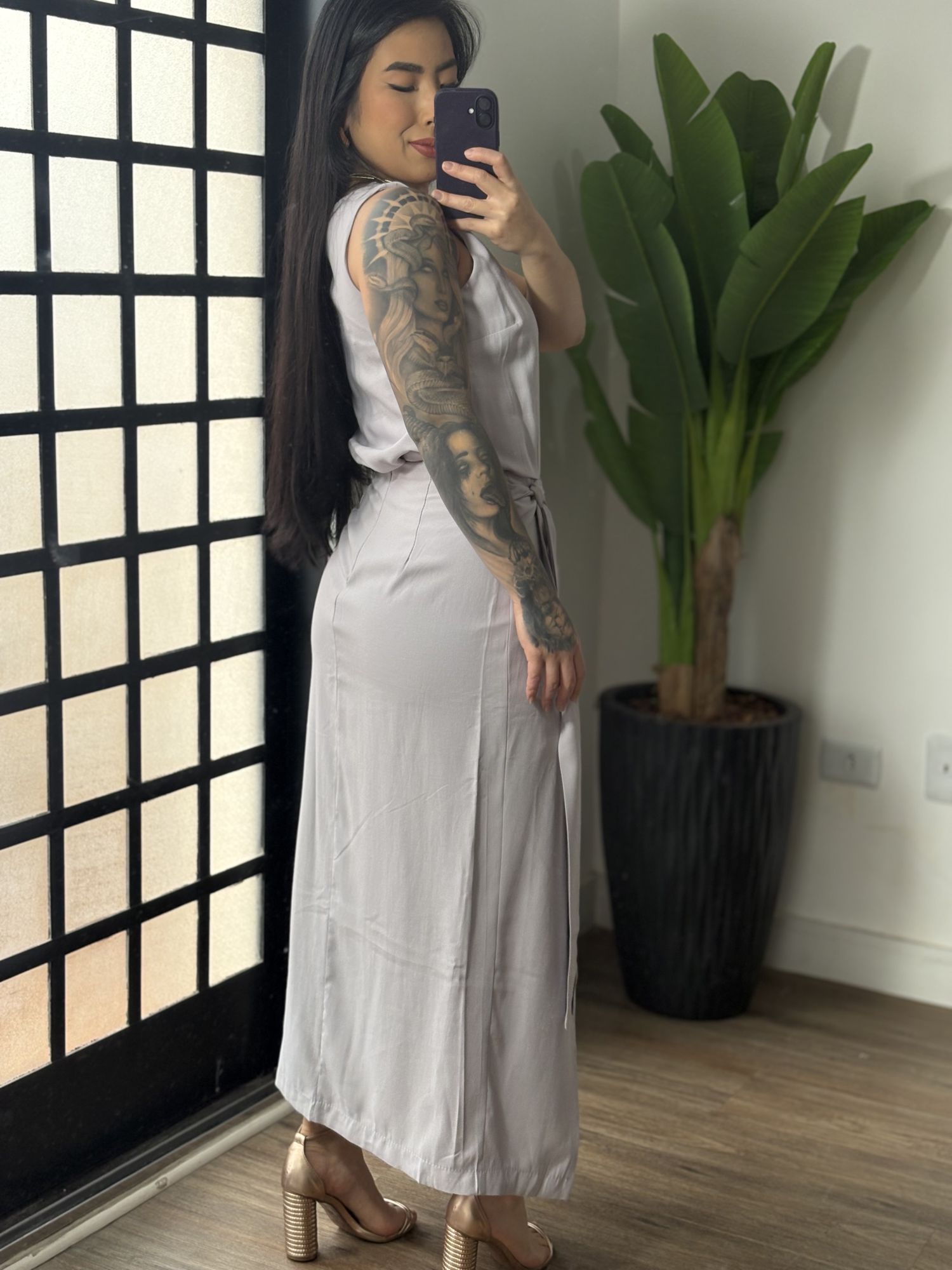 Conjunto shorts/saia transpassada Dara 372 - Cinza