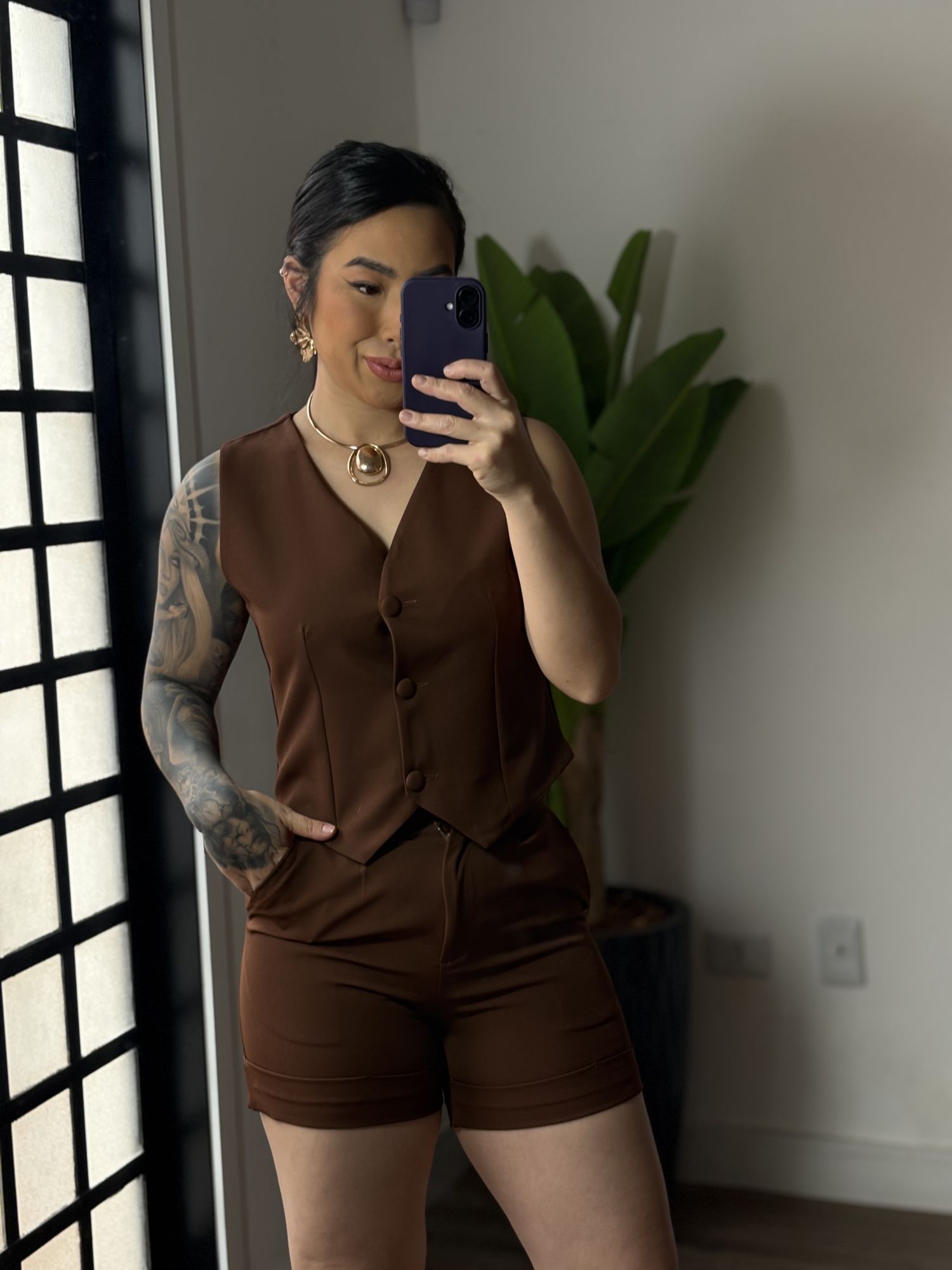 Conjunto Shorts Alfaiataria Dália 86 - Marrom 