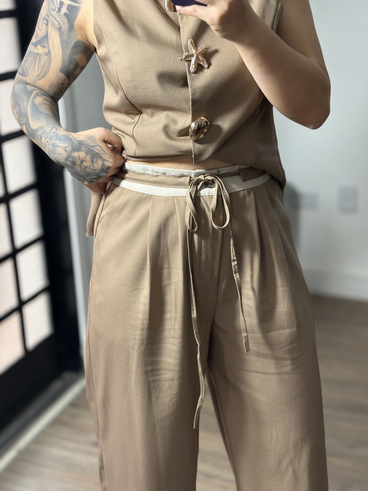 Calça Pantalona Bella 189 - Marrom Claro 