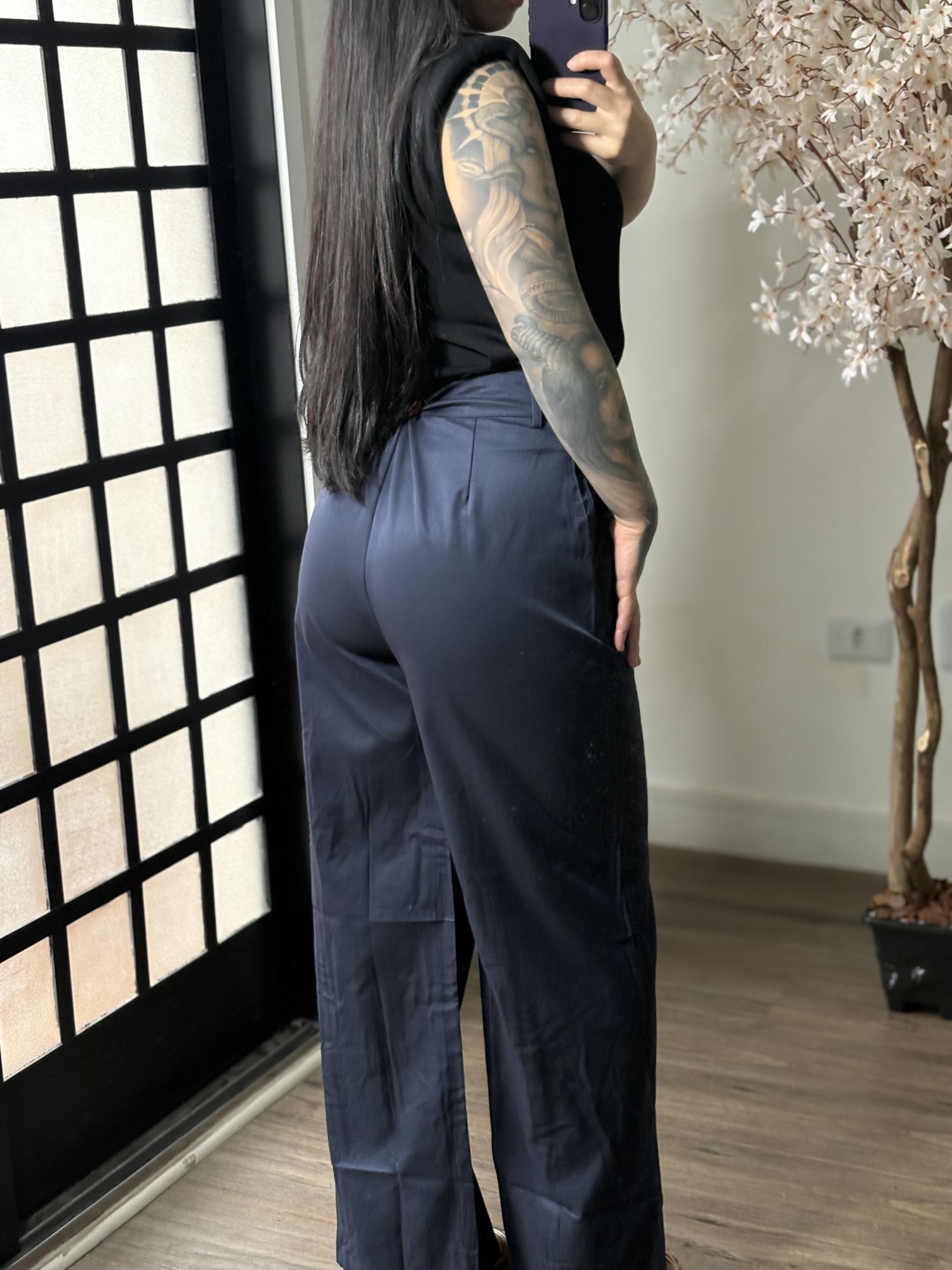Calça Pantalona Acetinada Plus Siza Aura 1185 - Azul Marinho C065