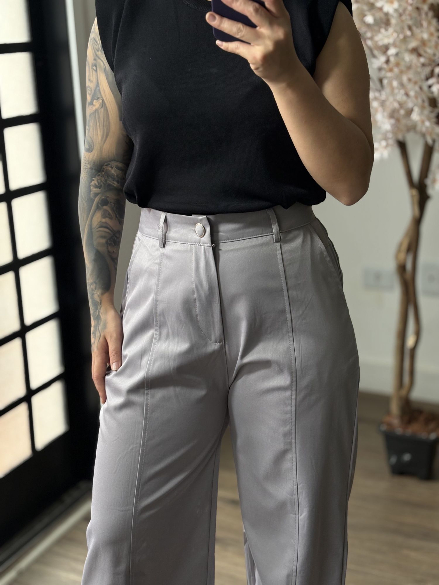 Calça Pantalona Acetinada Plus Size Aura 1185 - Lavanda C065