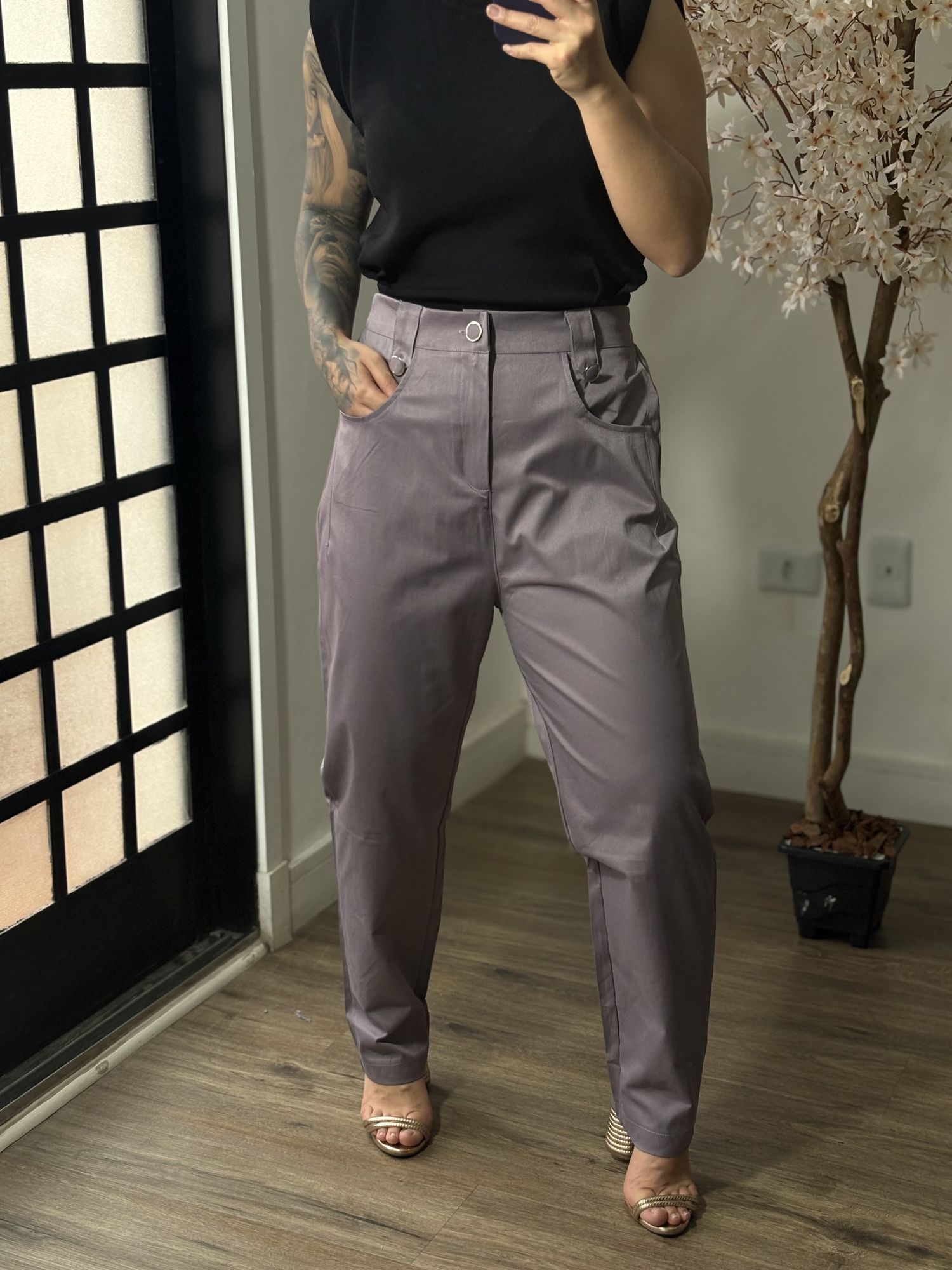 Calça Acetinada Plus Size Alana 1183 - Lavanda C065