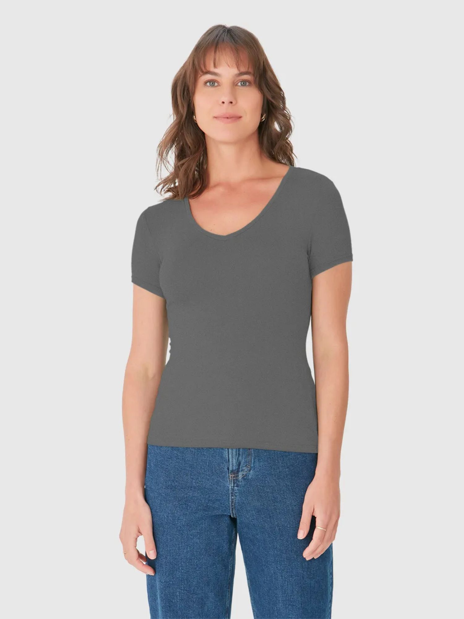 Blusa Básica Feminina Decote V Em Viscose Stretch Cinza