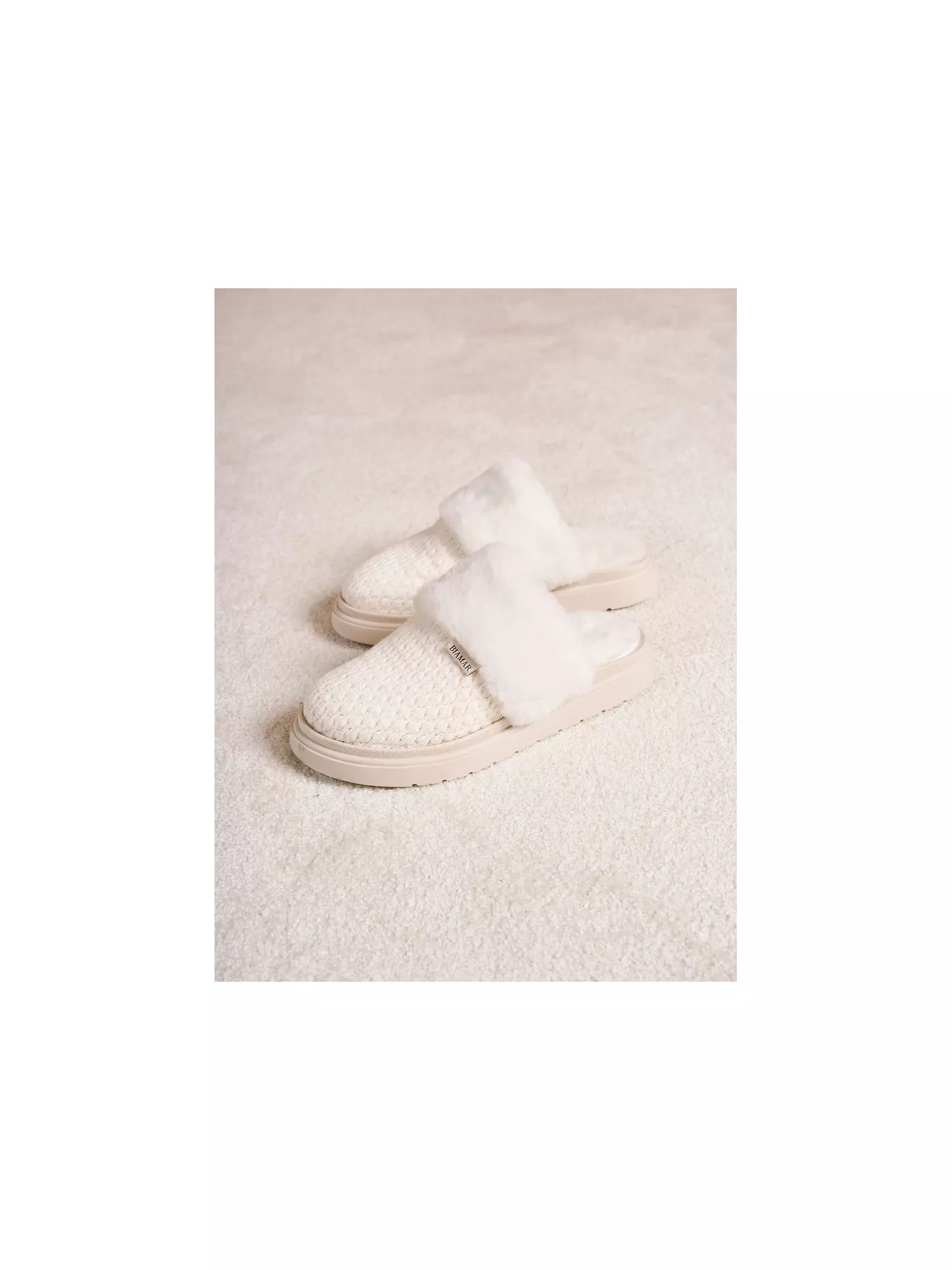 Pantufa Biamar Com Pele Branco