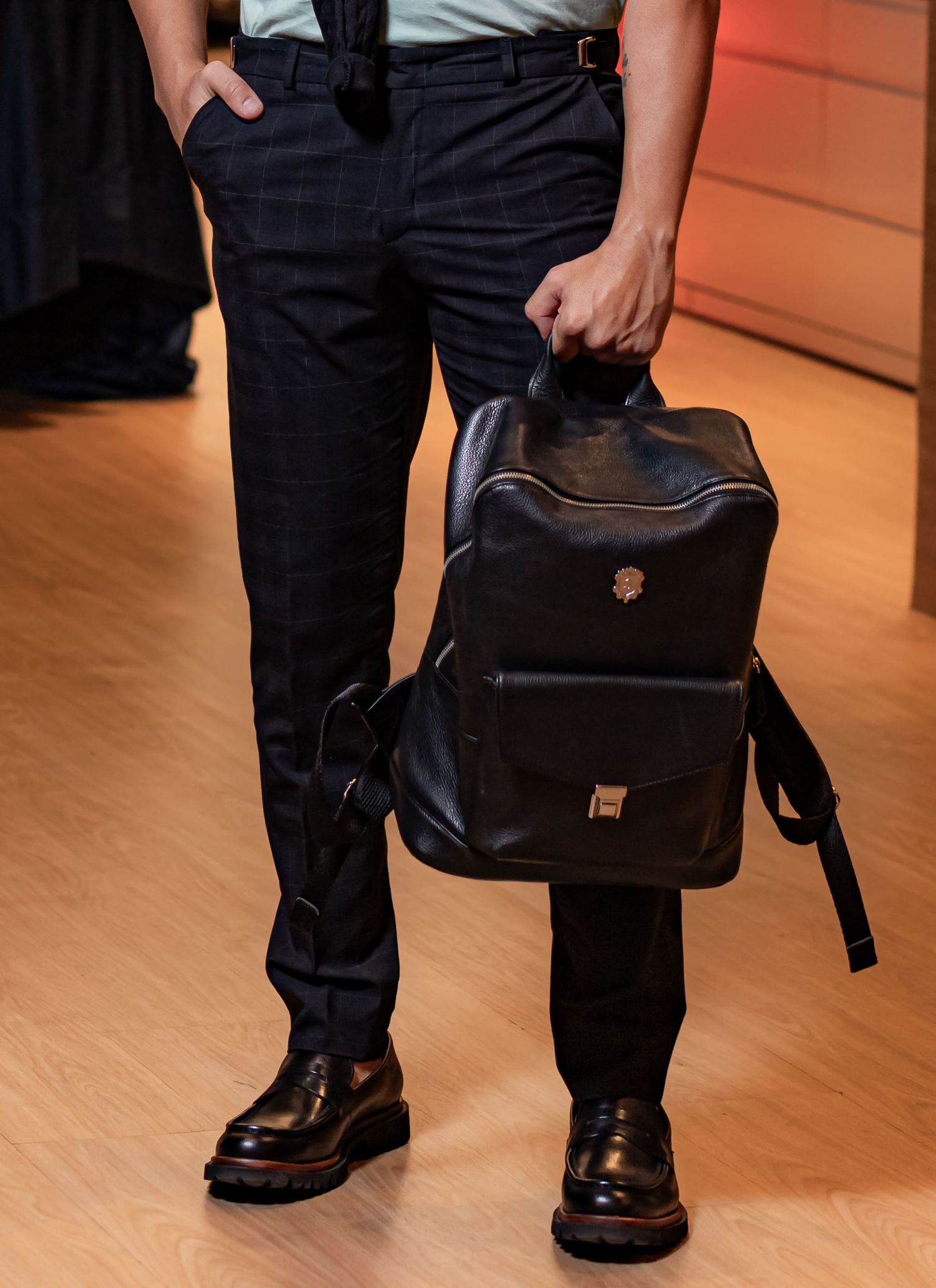Mochila de Couro Cabernet Stefano Preta