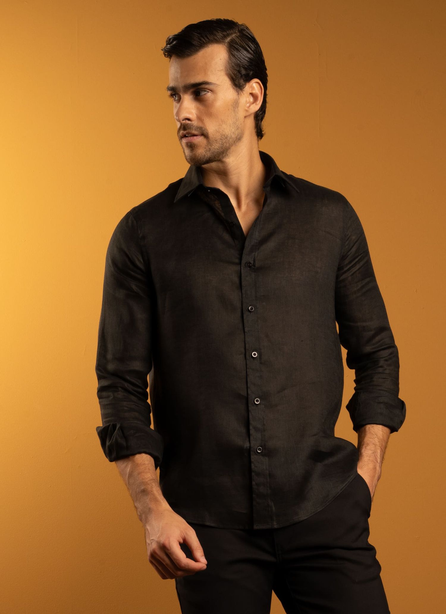 Camisa Stefano Linho Irlandês Preta