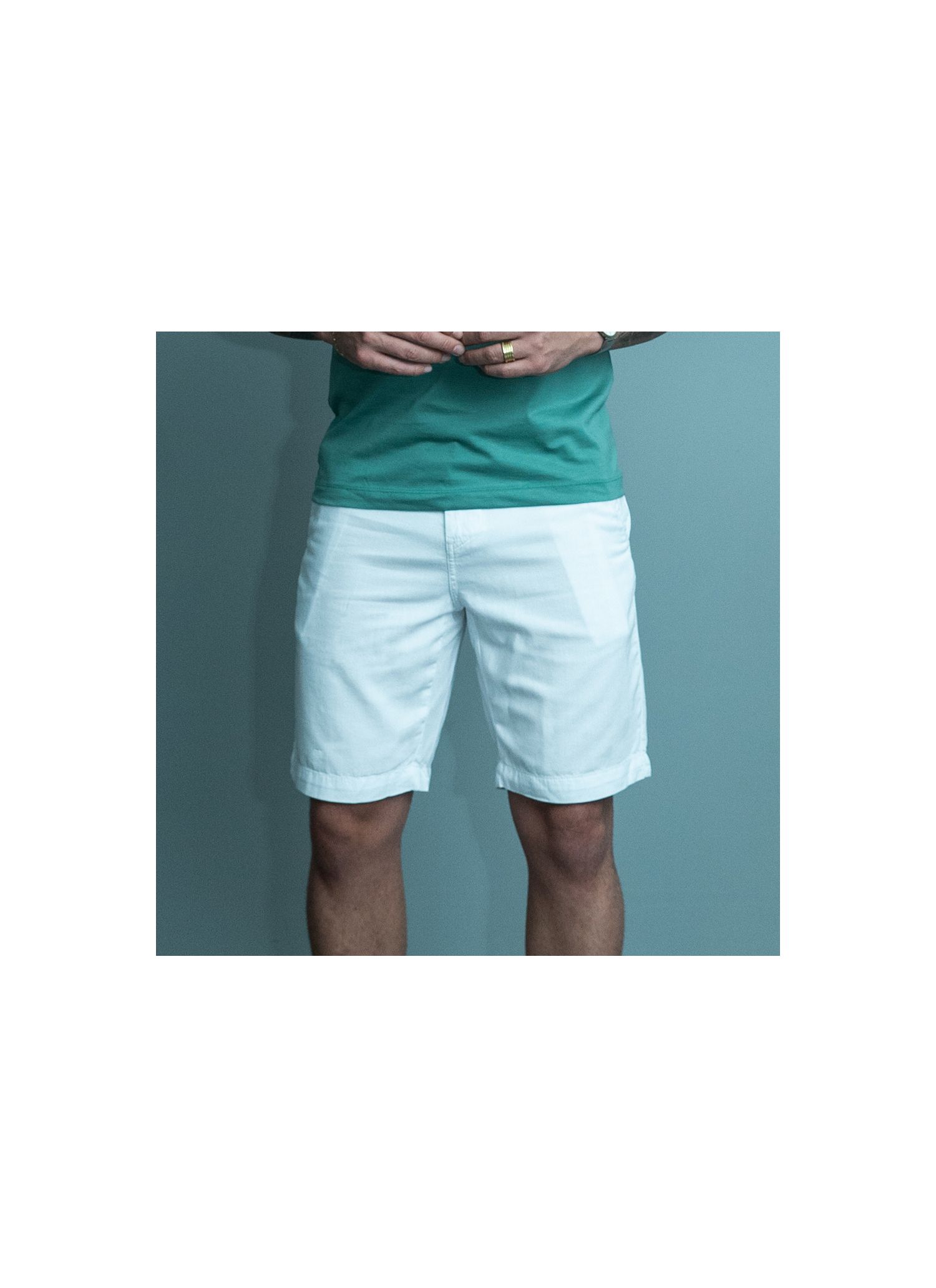 Bermuda Sarja com Cordão Branc... - Stefano Store